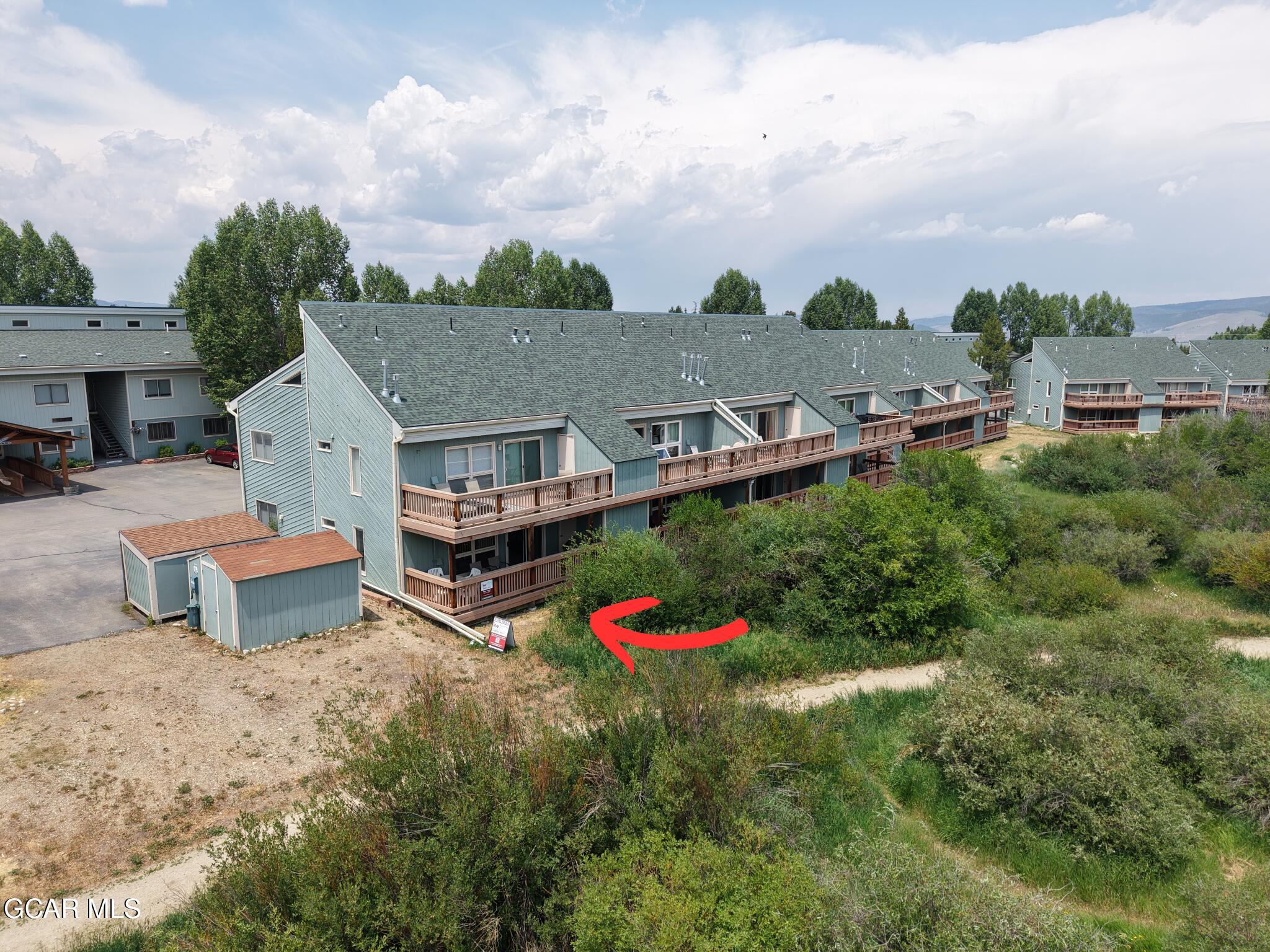 300 STERLING Way #4 Perry