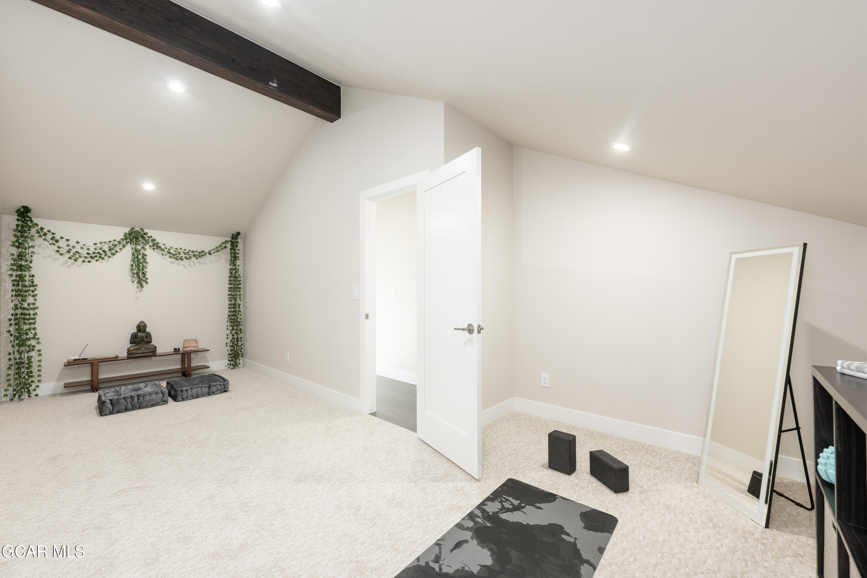 801 Overlook Drive