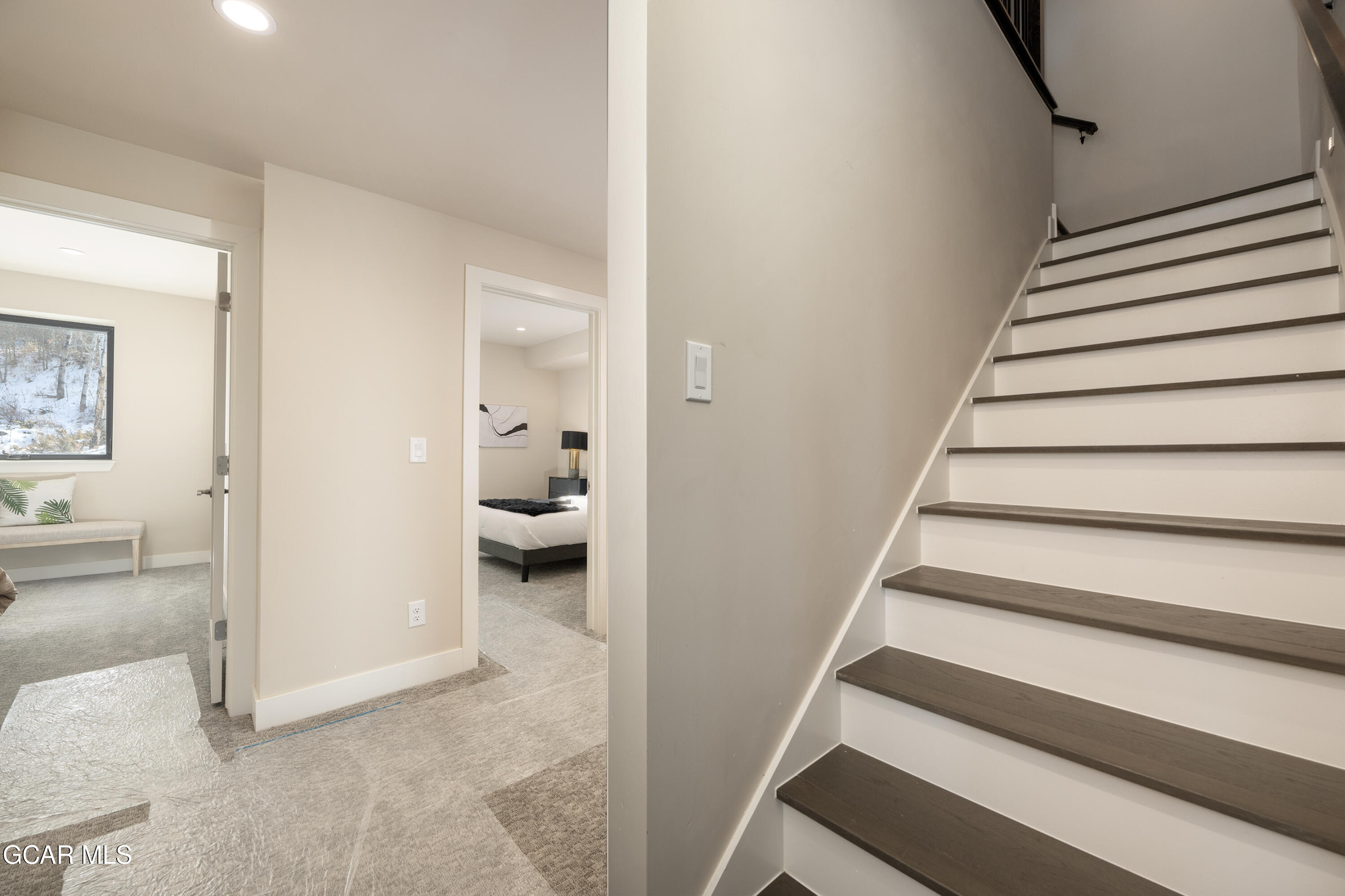 801 Overlook Drive