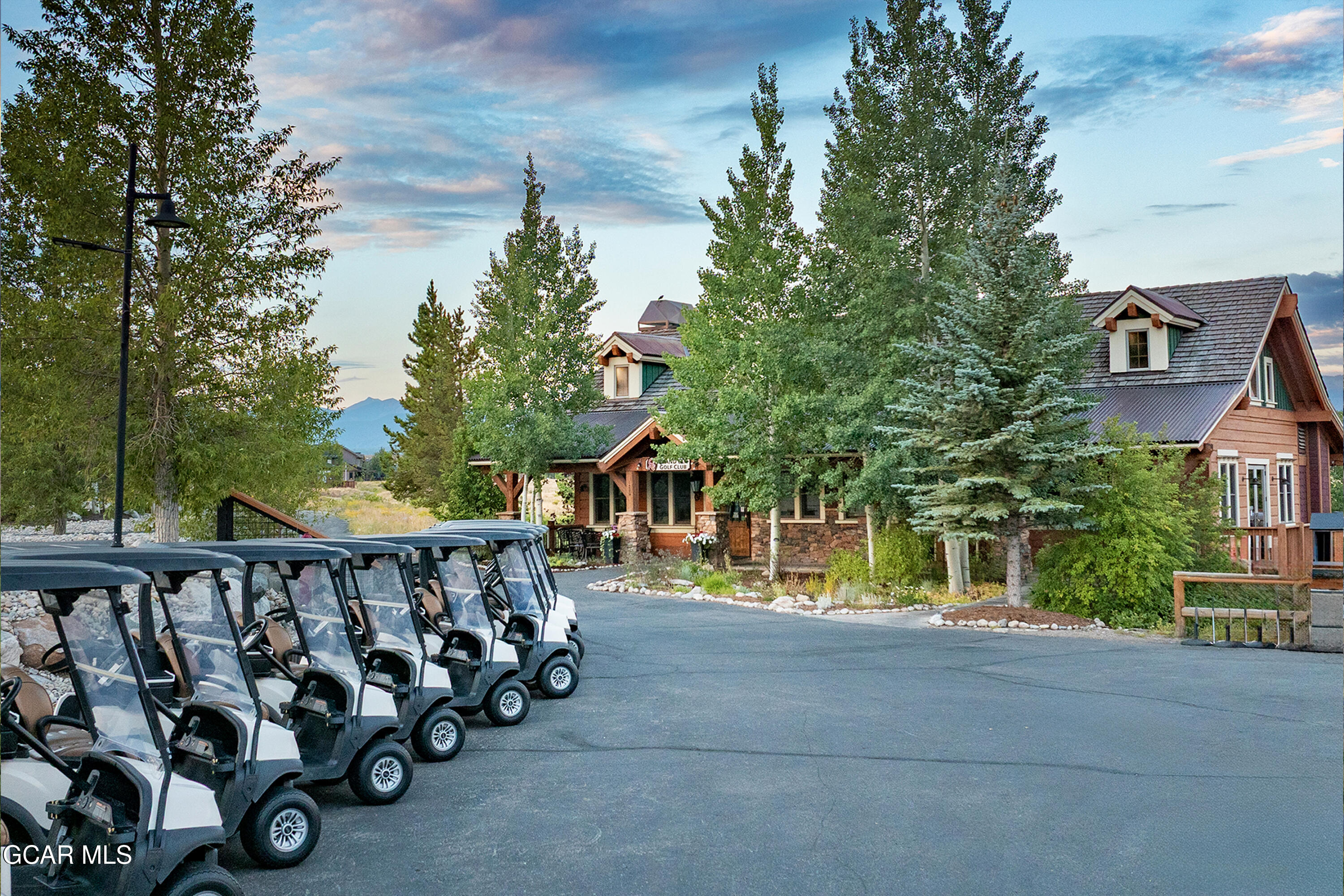 1354 Wildhorse Circle