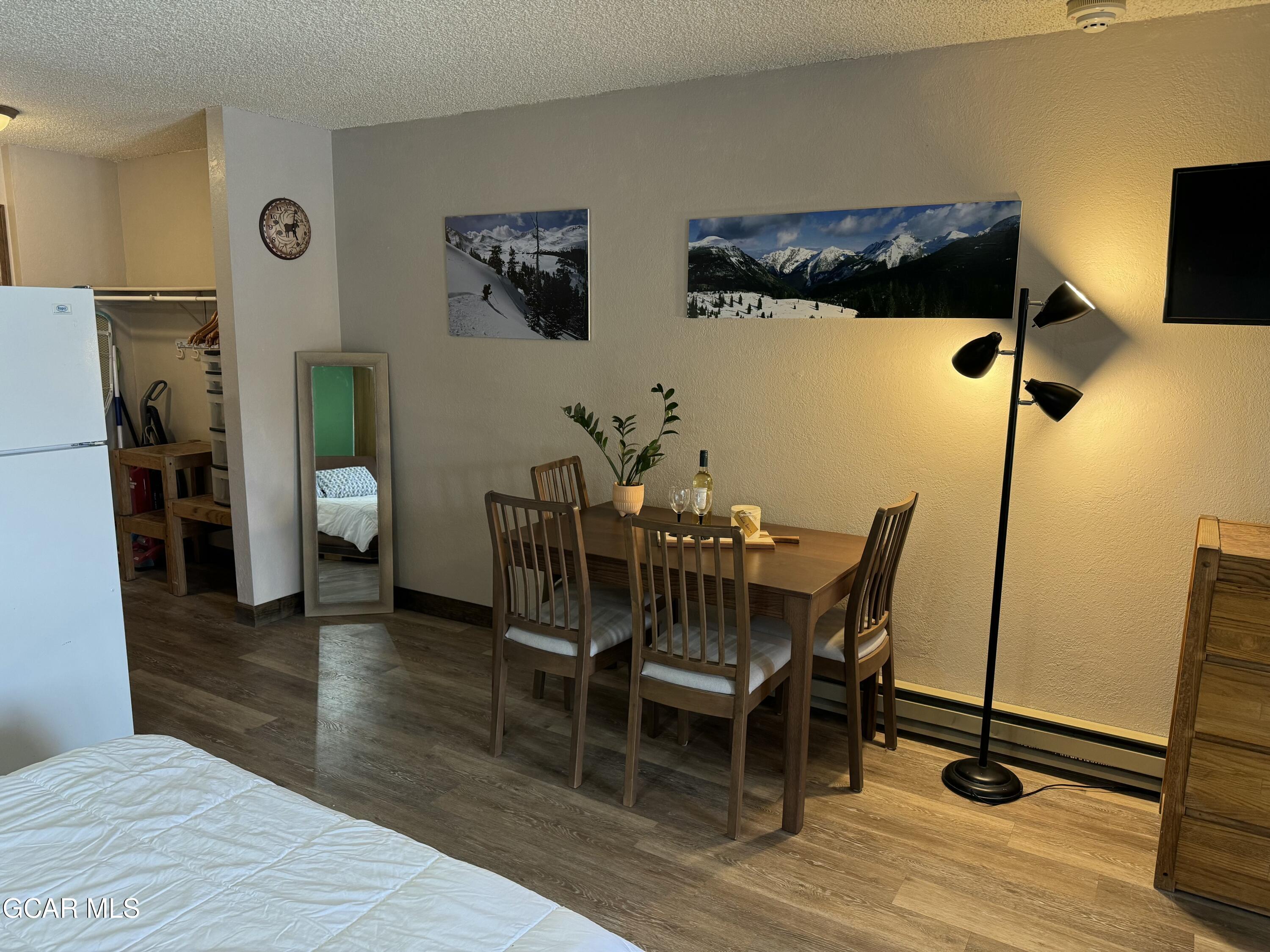 62927 US HWY 40 546 (Door 560)