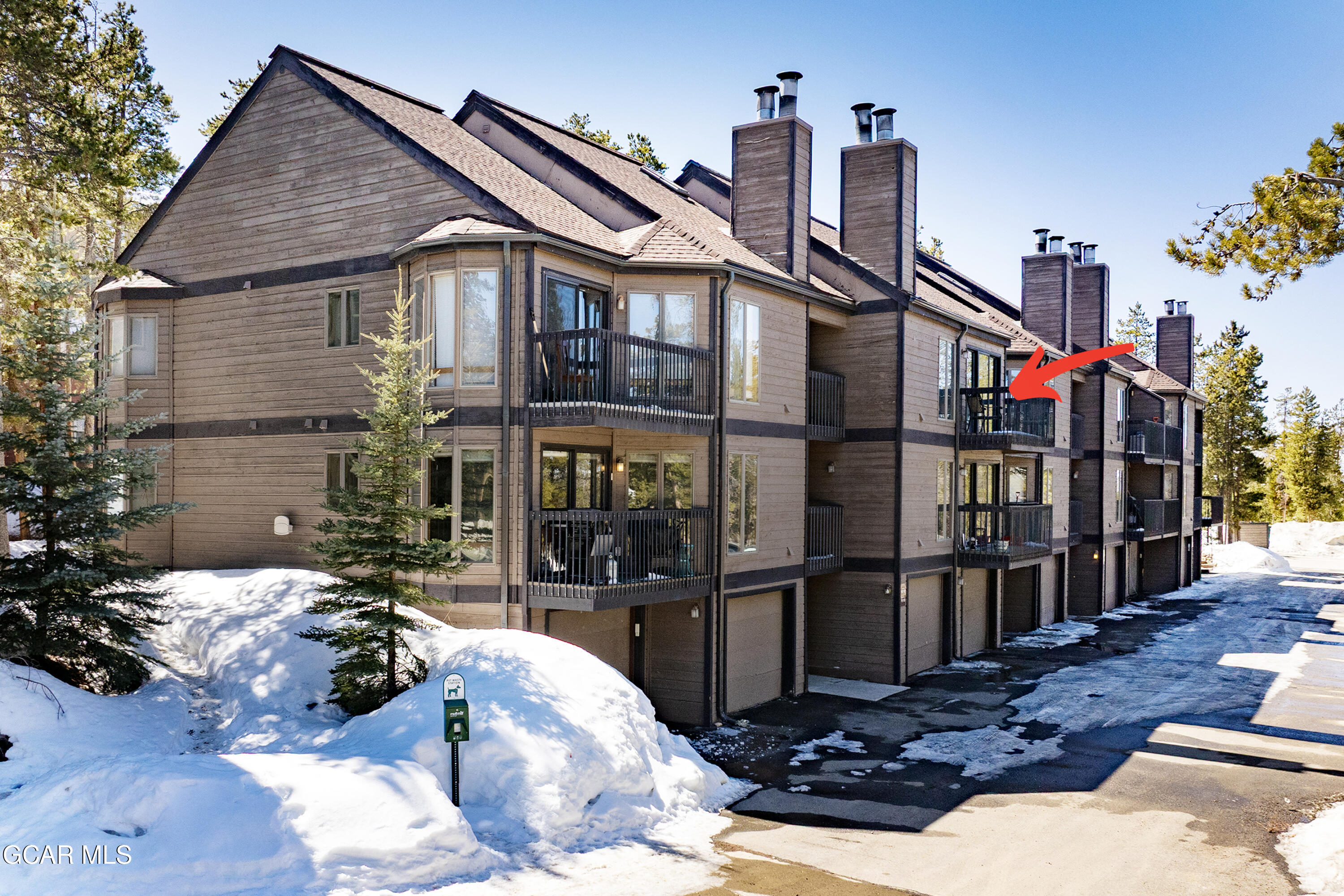 100 Bryant Boulevard #11