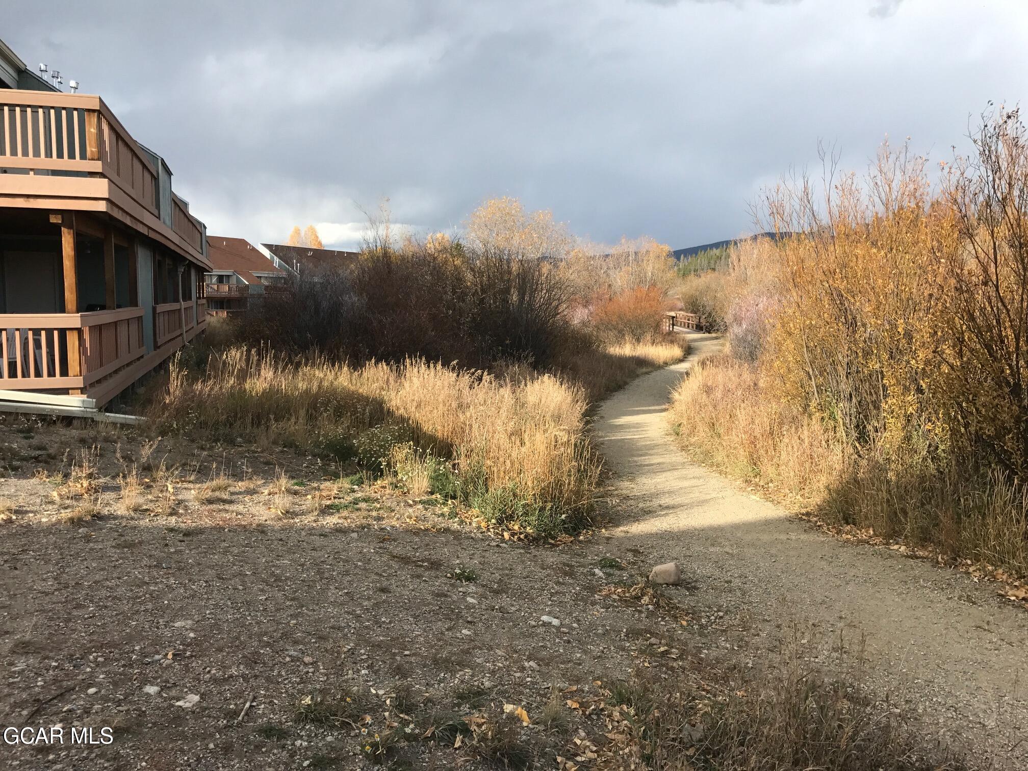 300 Sterling Way 4 (Perry)