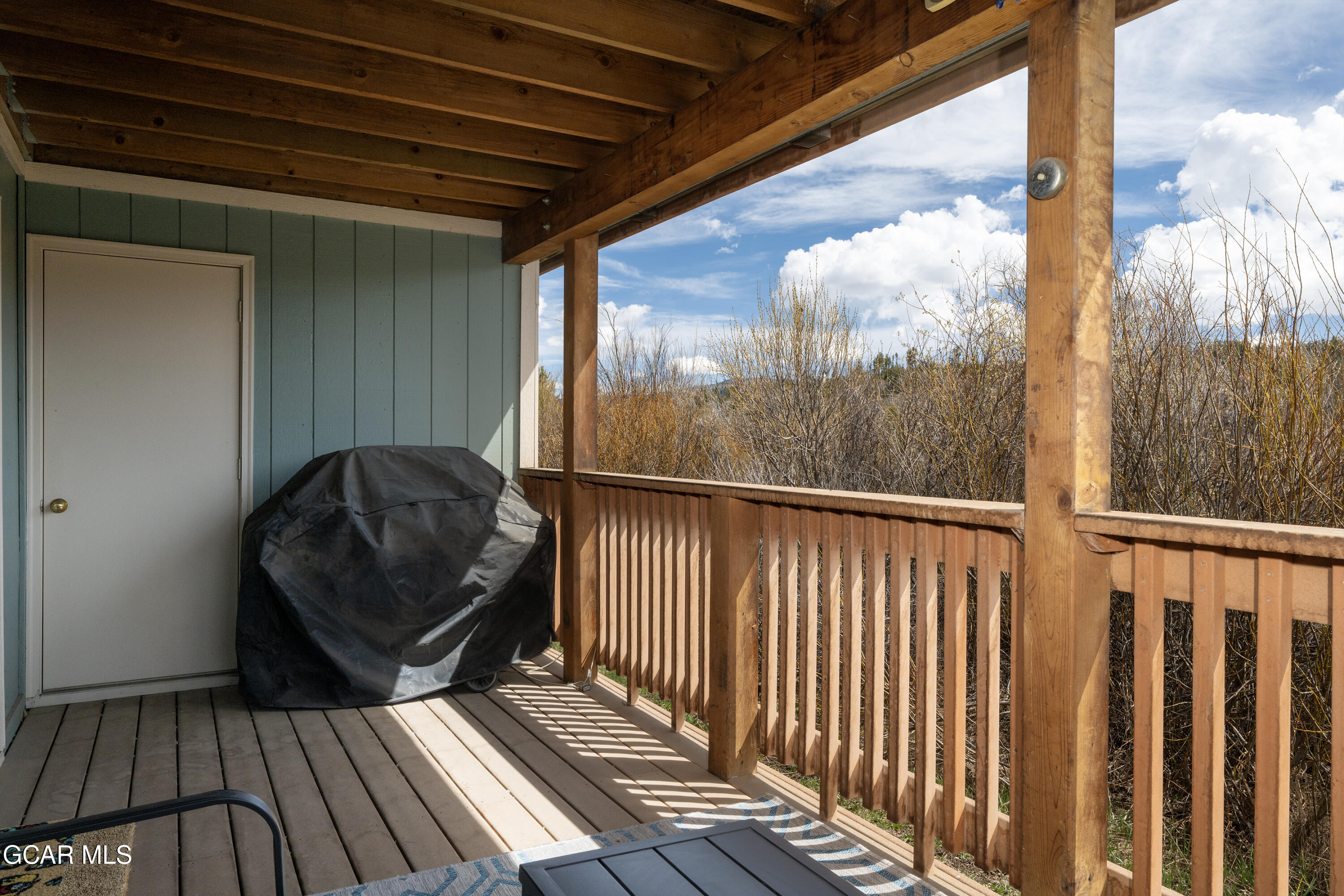 300 Sterling Way 4 (Perry)