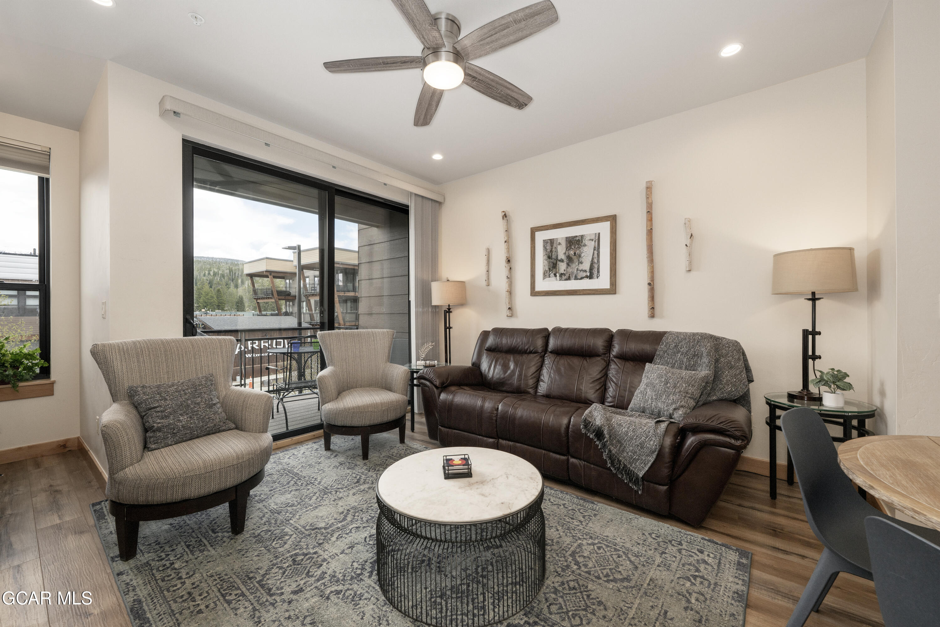 288 Lions Gate Drive