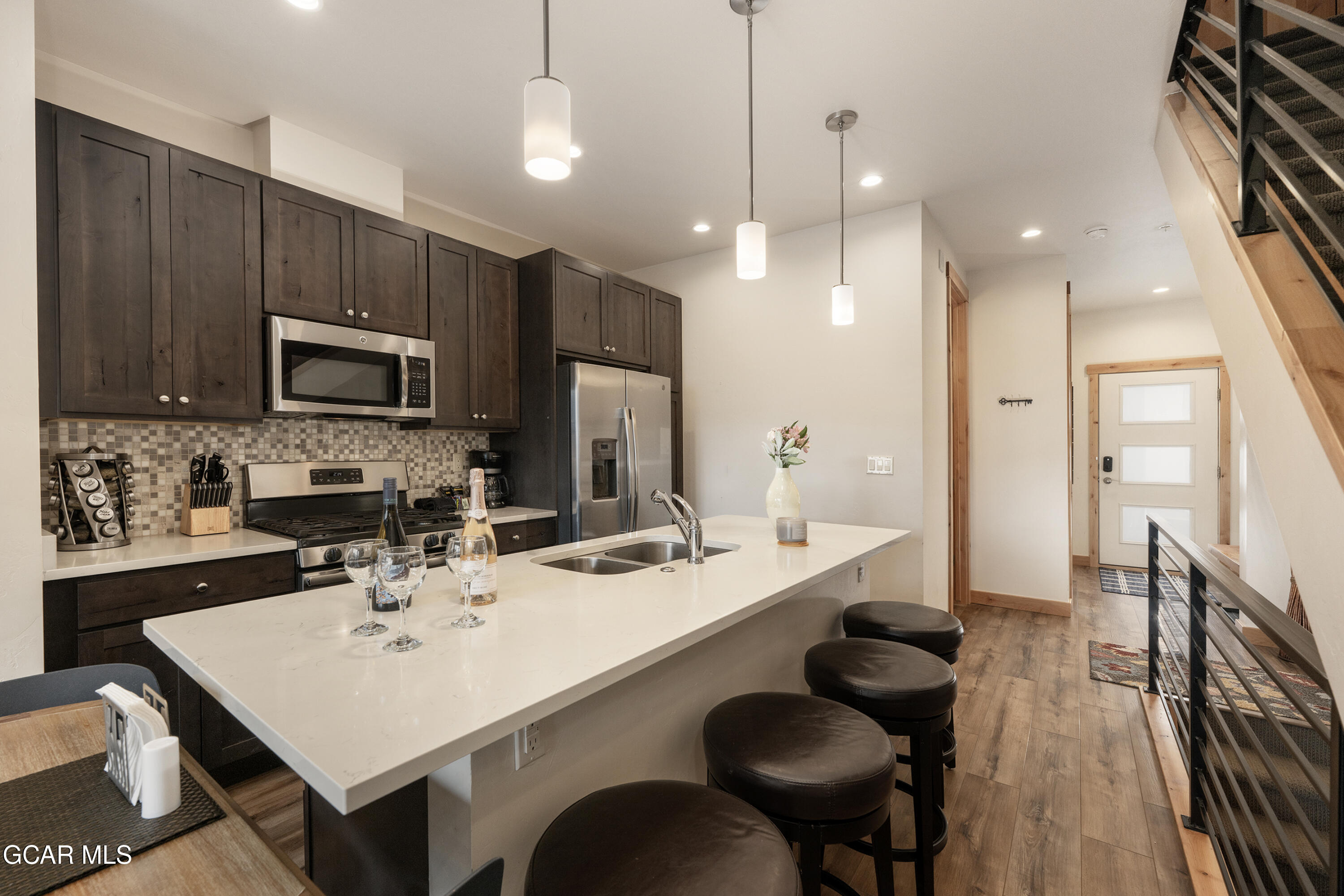 288 Lions Gate Drive