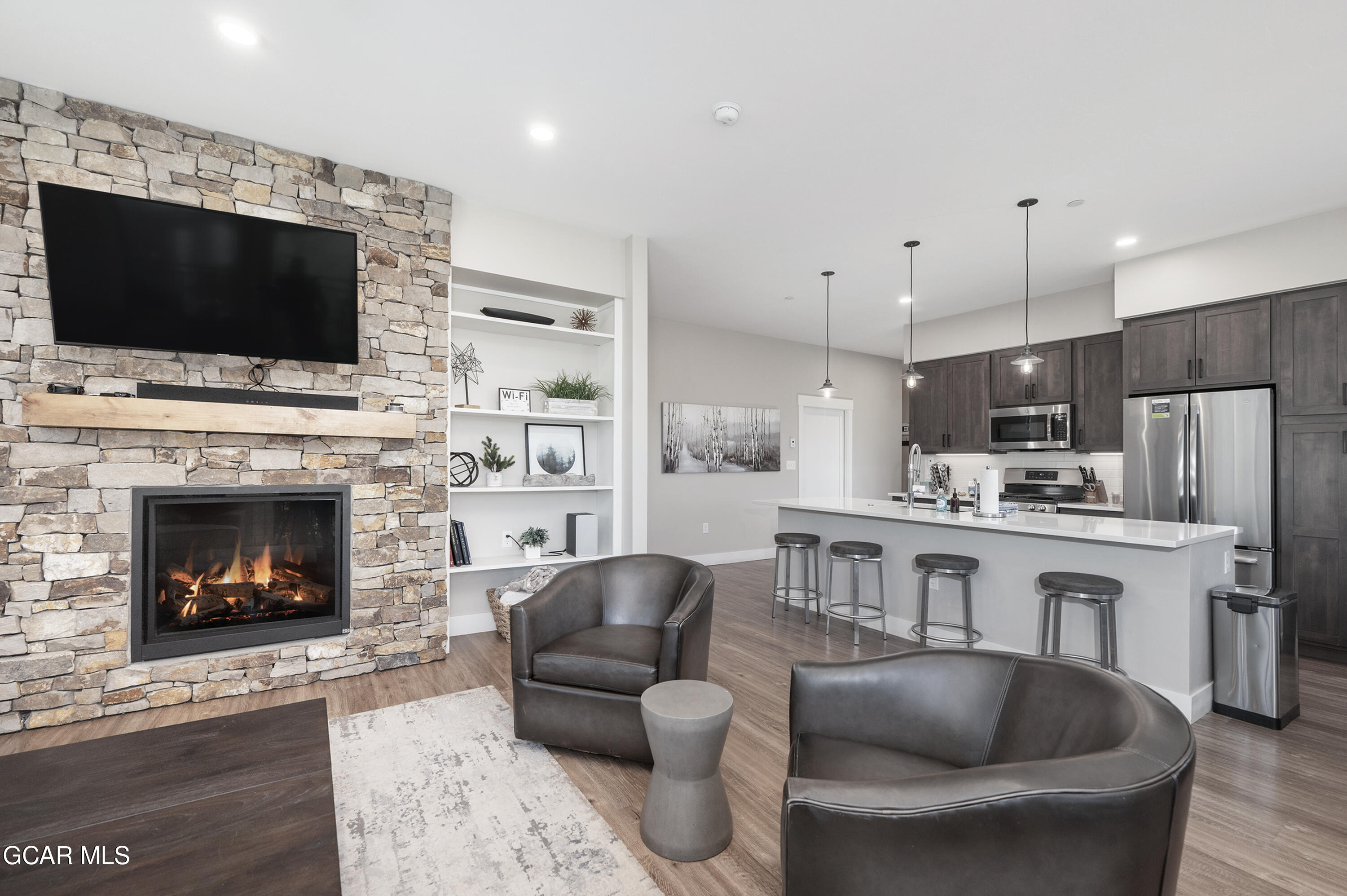 400 Baker Drive #TE-204