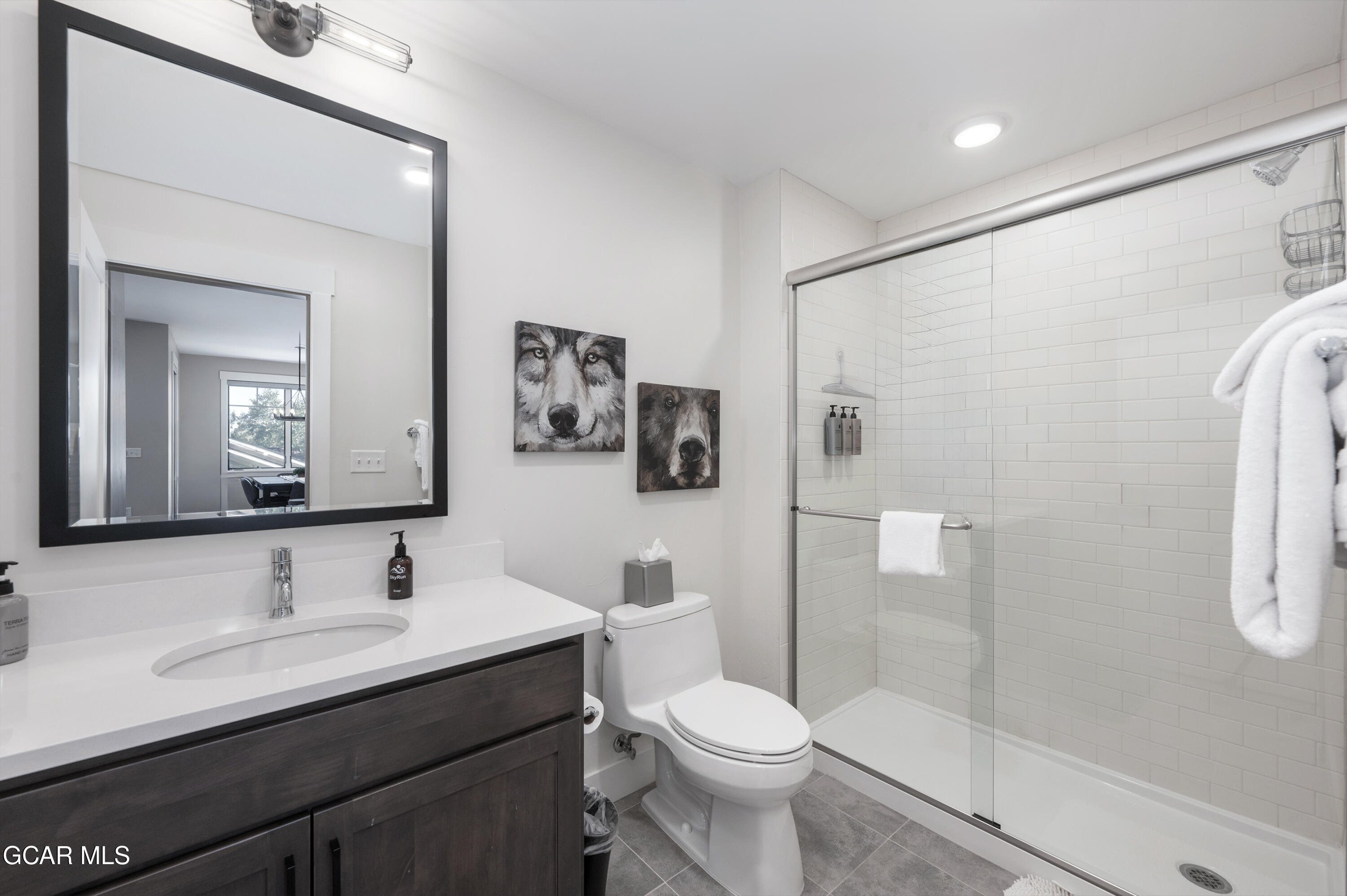 400 Baker Drive #TE-204