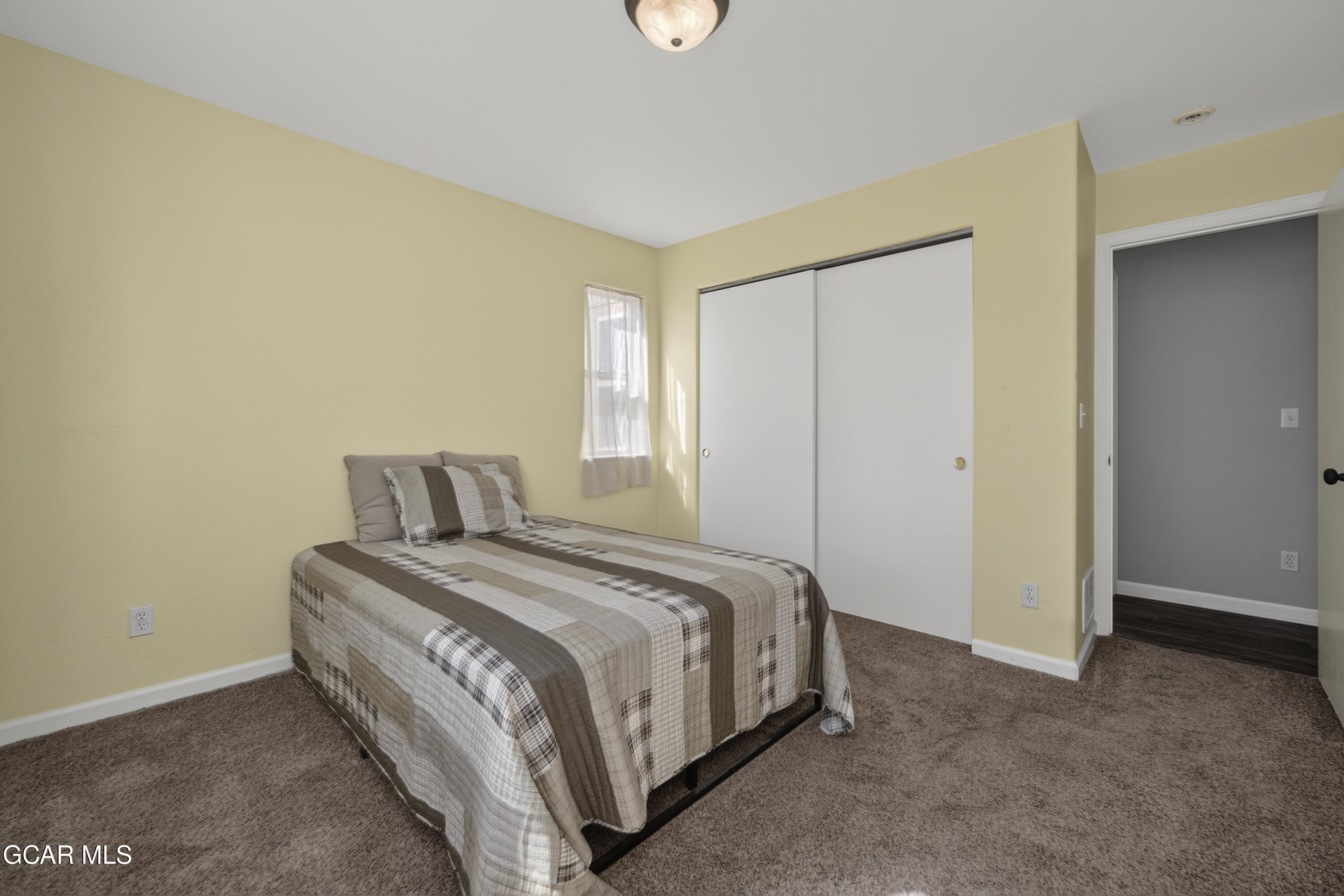416 East Cedar Avenue