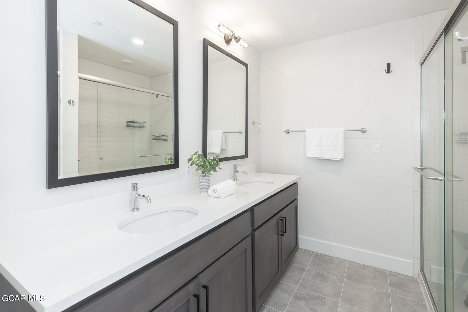 400 Baker Drive TE-103