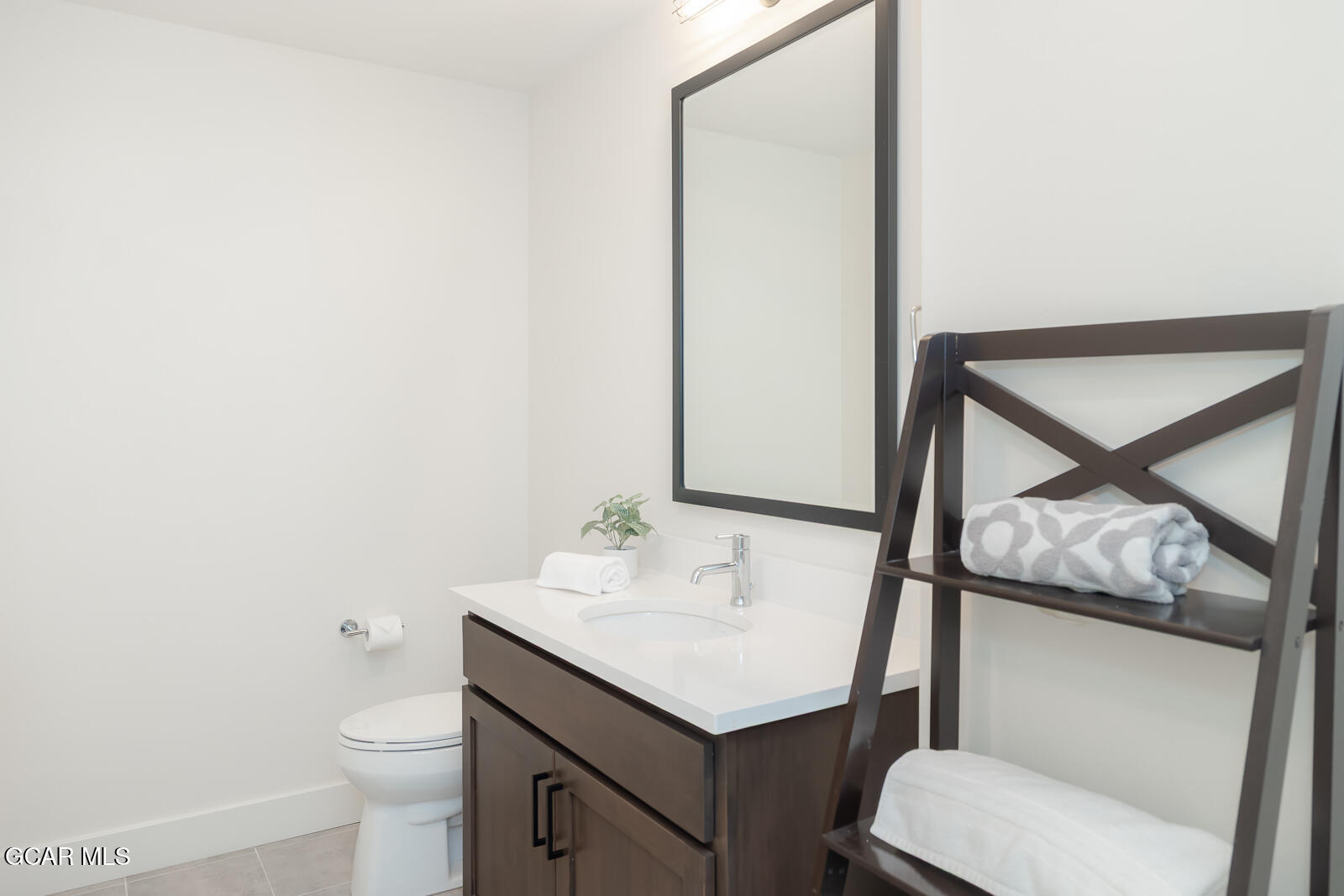 400 Baker Drive TE-103
