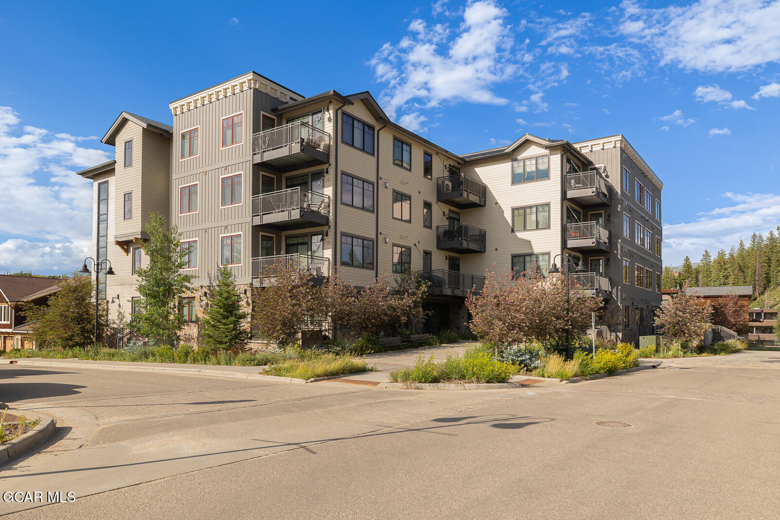 400 Baker Drive TE-103