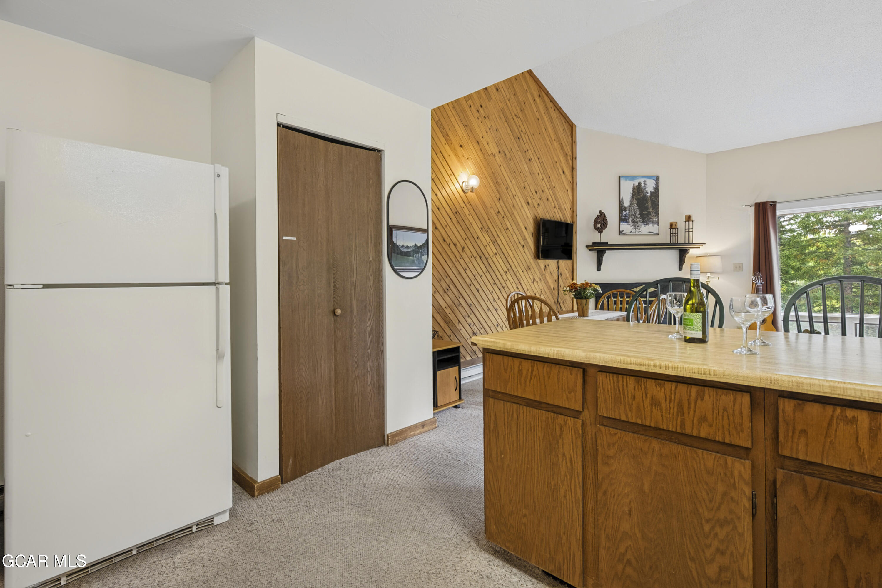 500 Vasquez Road 1
