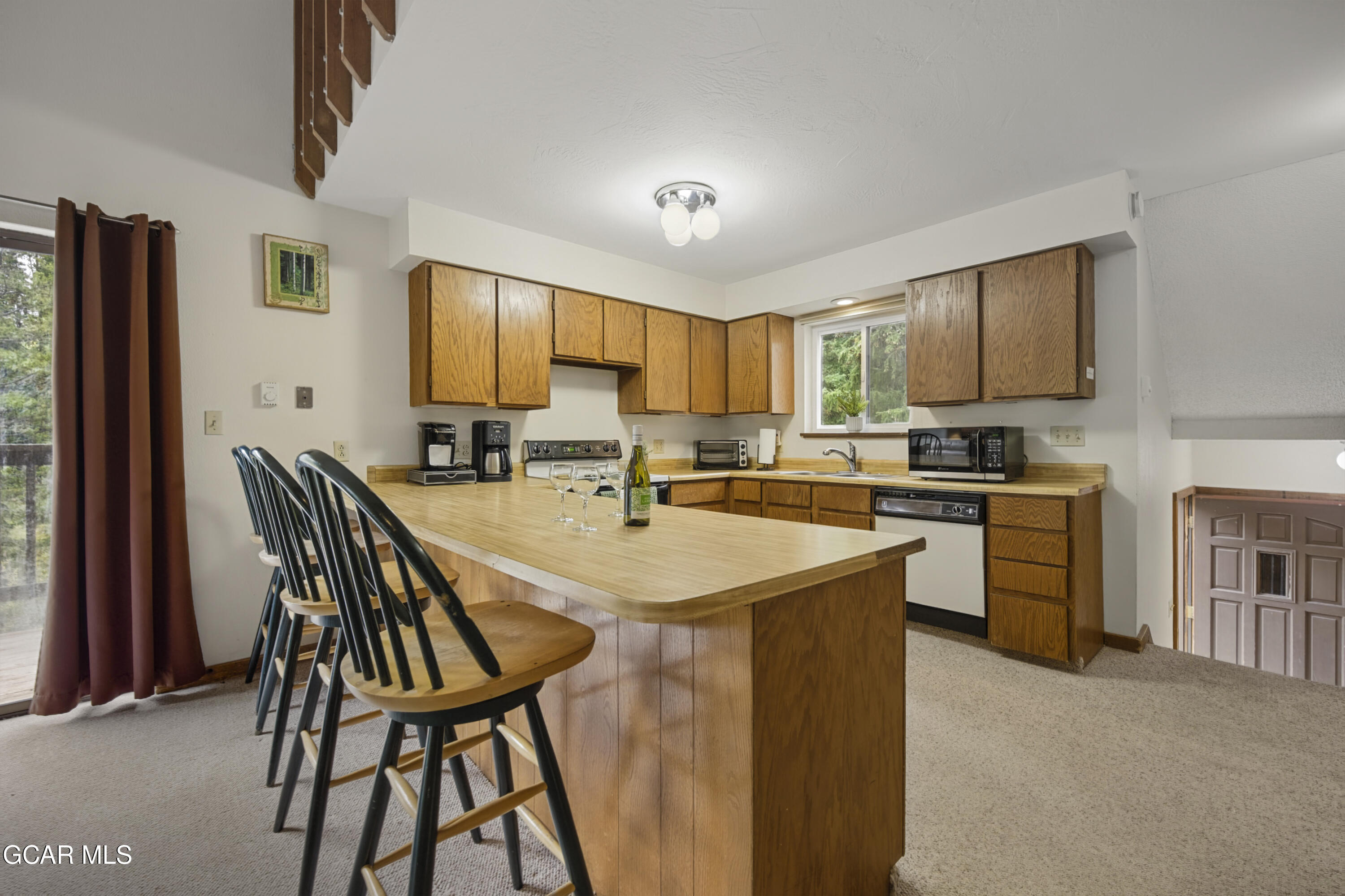 500 Vasquez Road 1