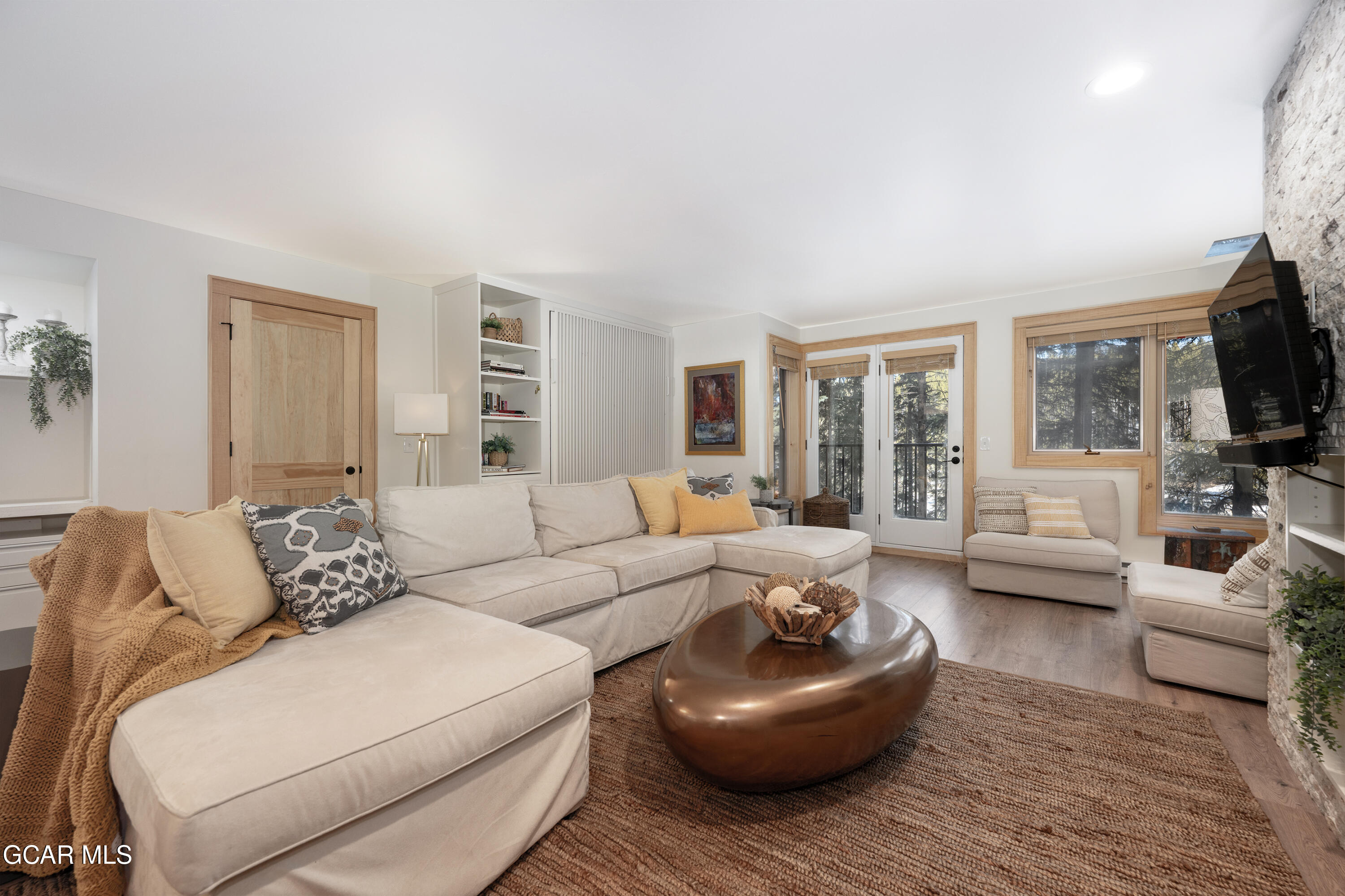 477 Iron Horse Way H2408