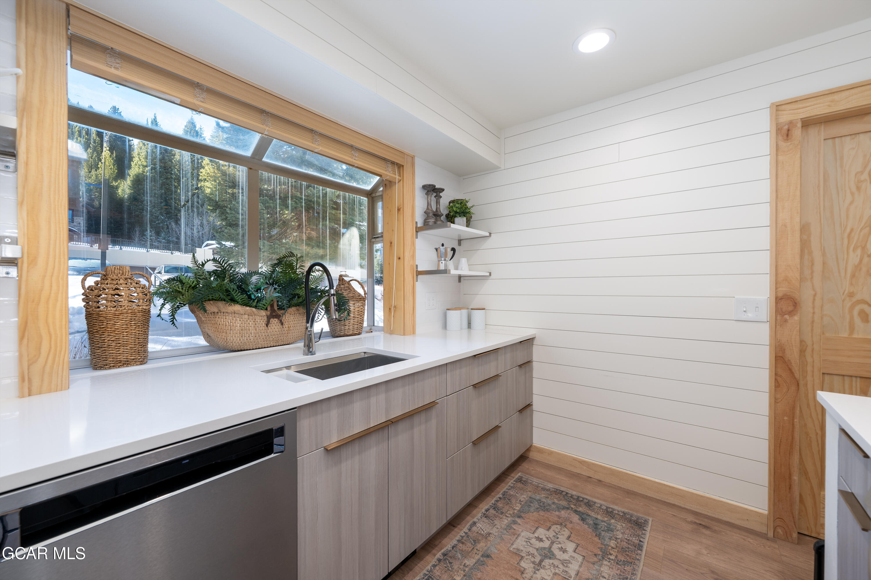 477 Iron Horse Way H2408