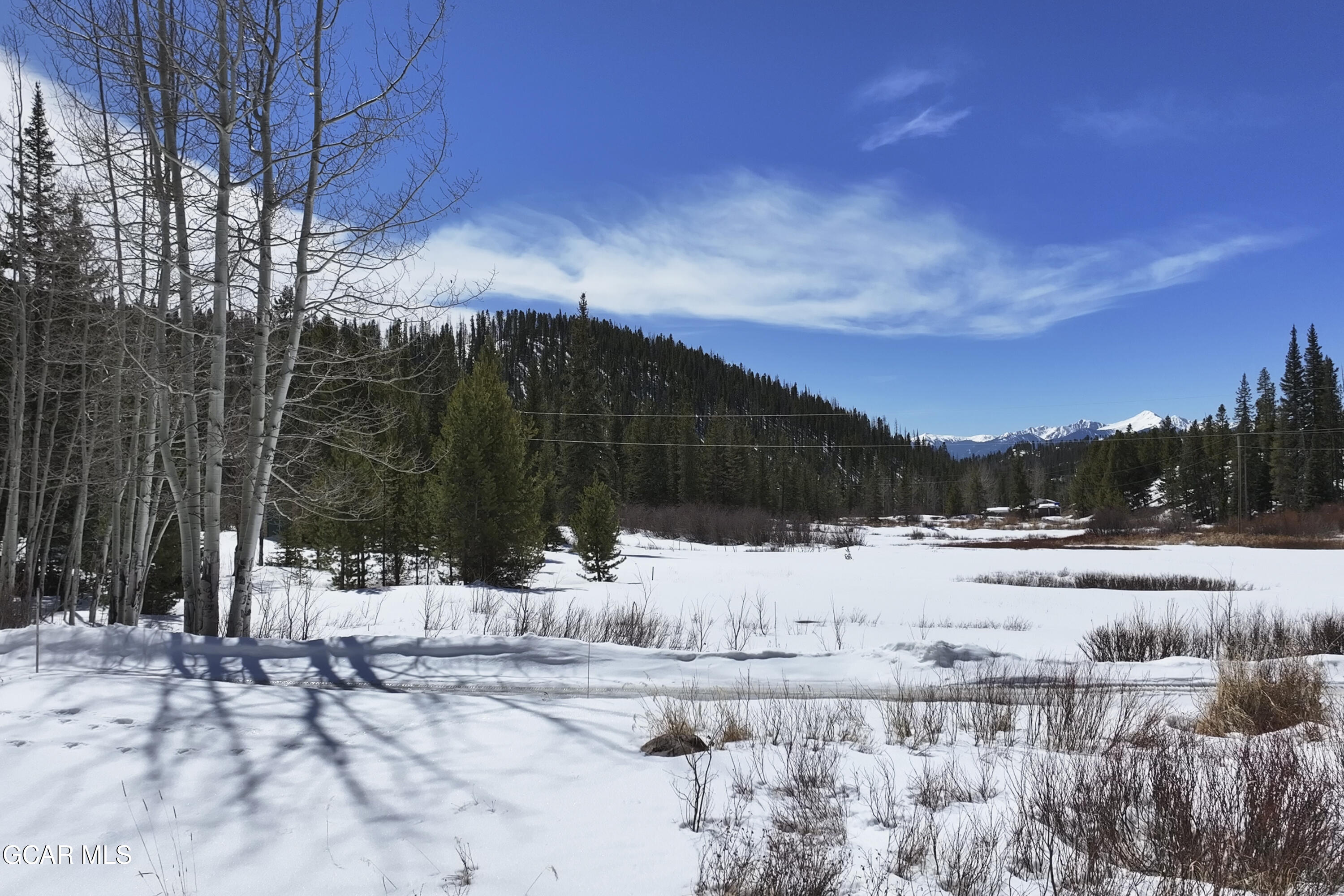 5394 GCR 84/Meadow Creek Road