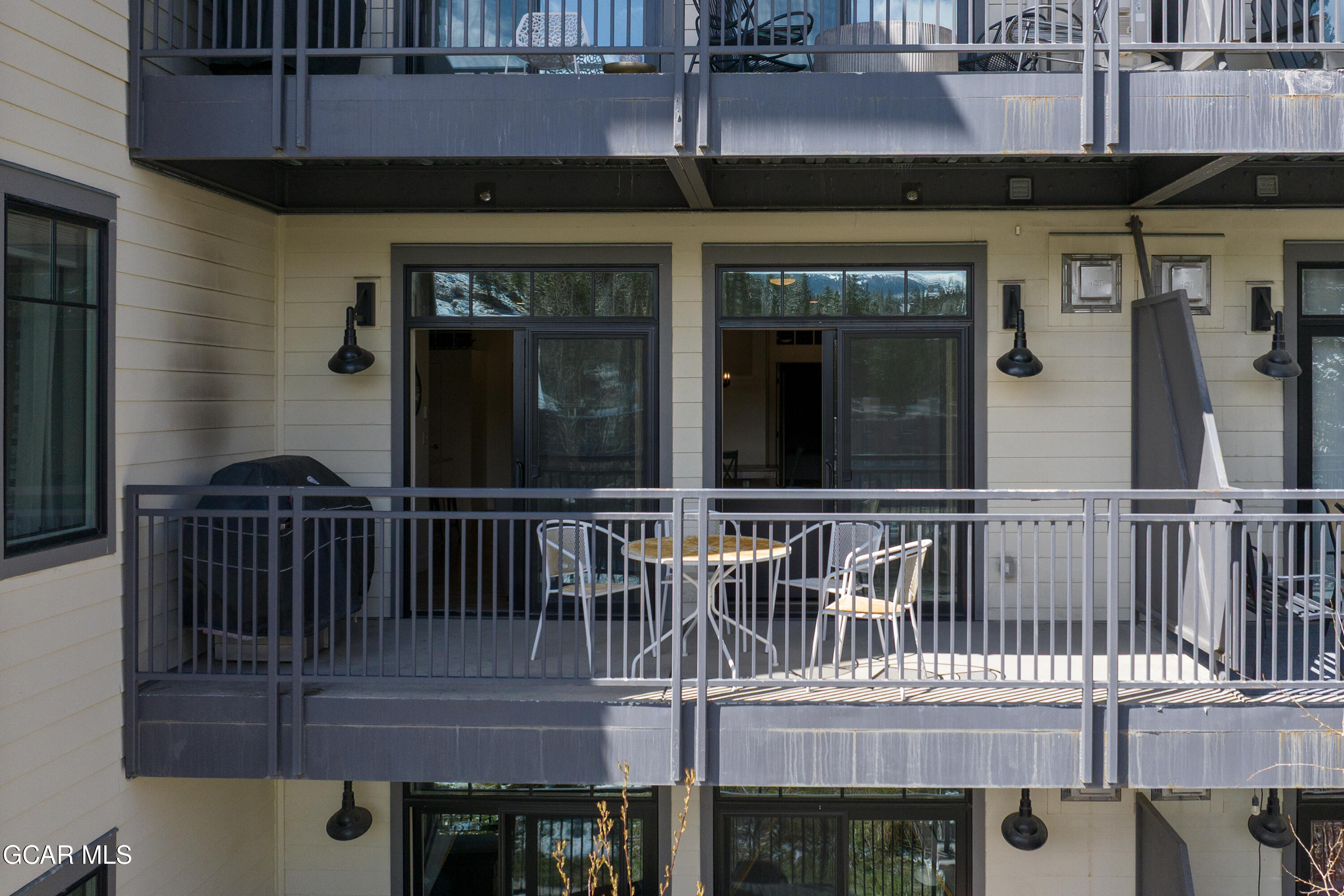 400 Baker Drive TE-206