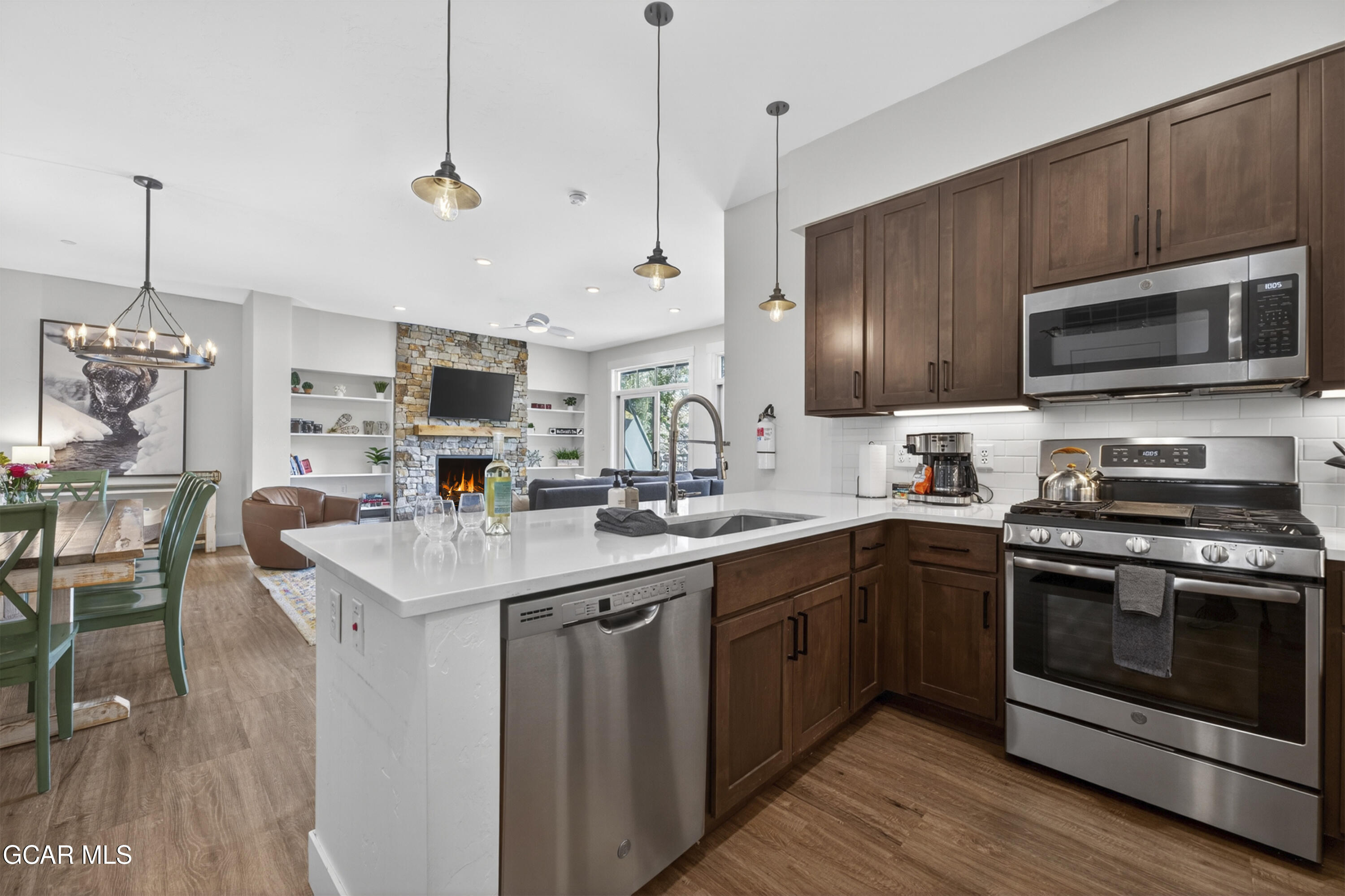 400 Baker Drive TE-206