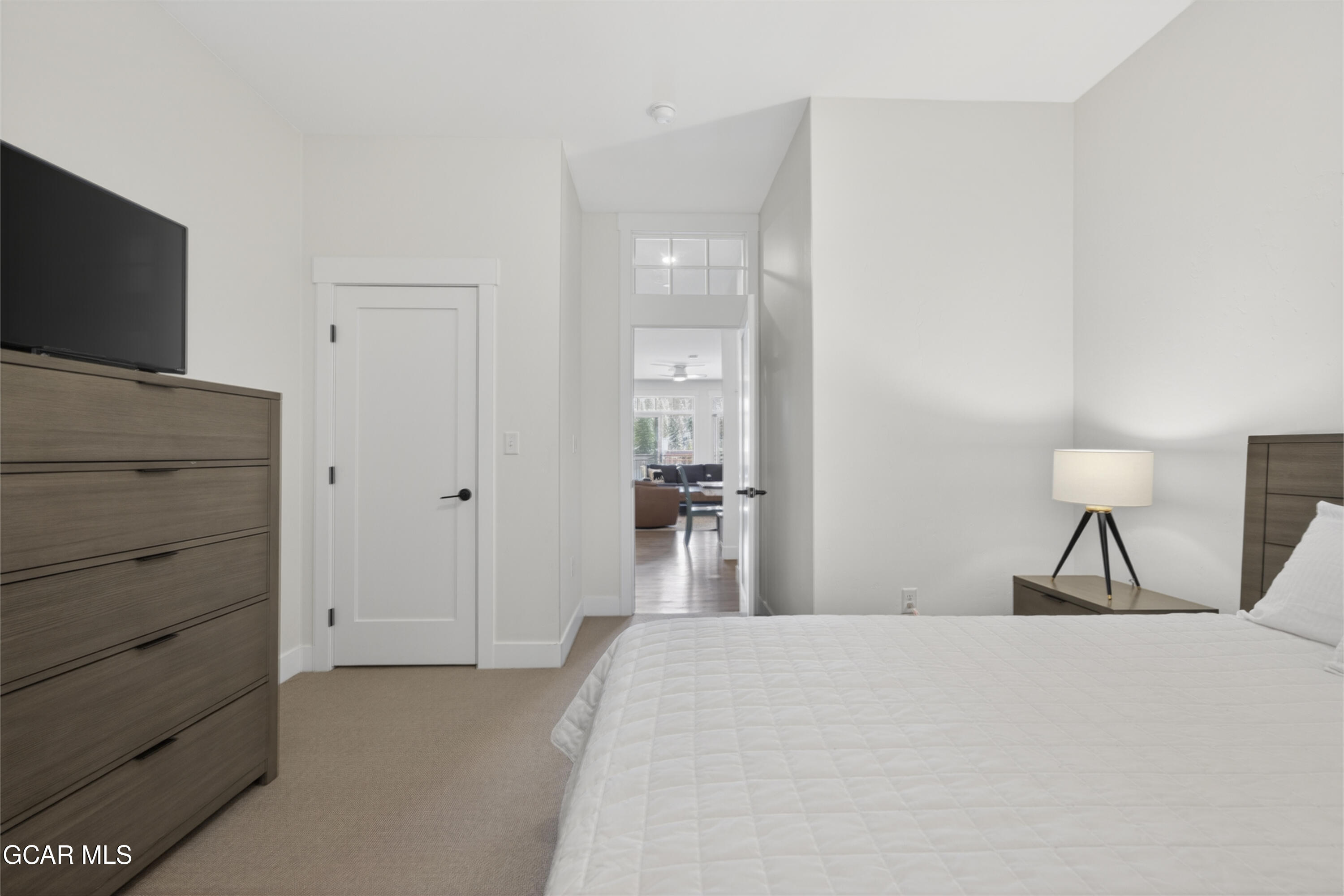 400 Baker Drive TE-206