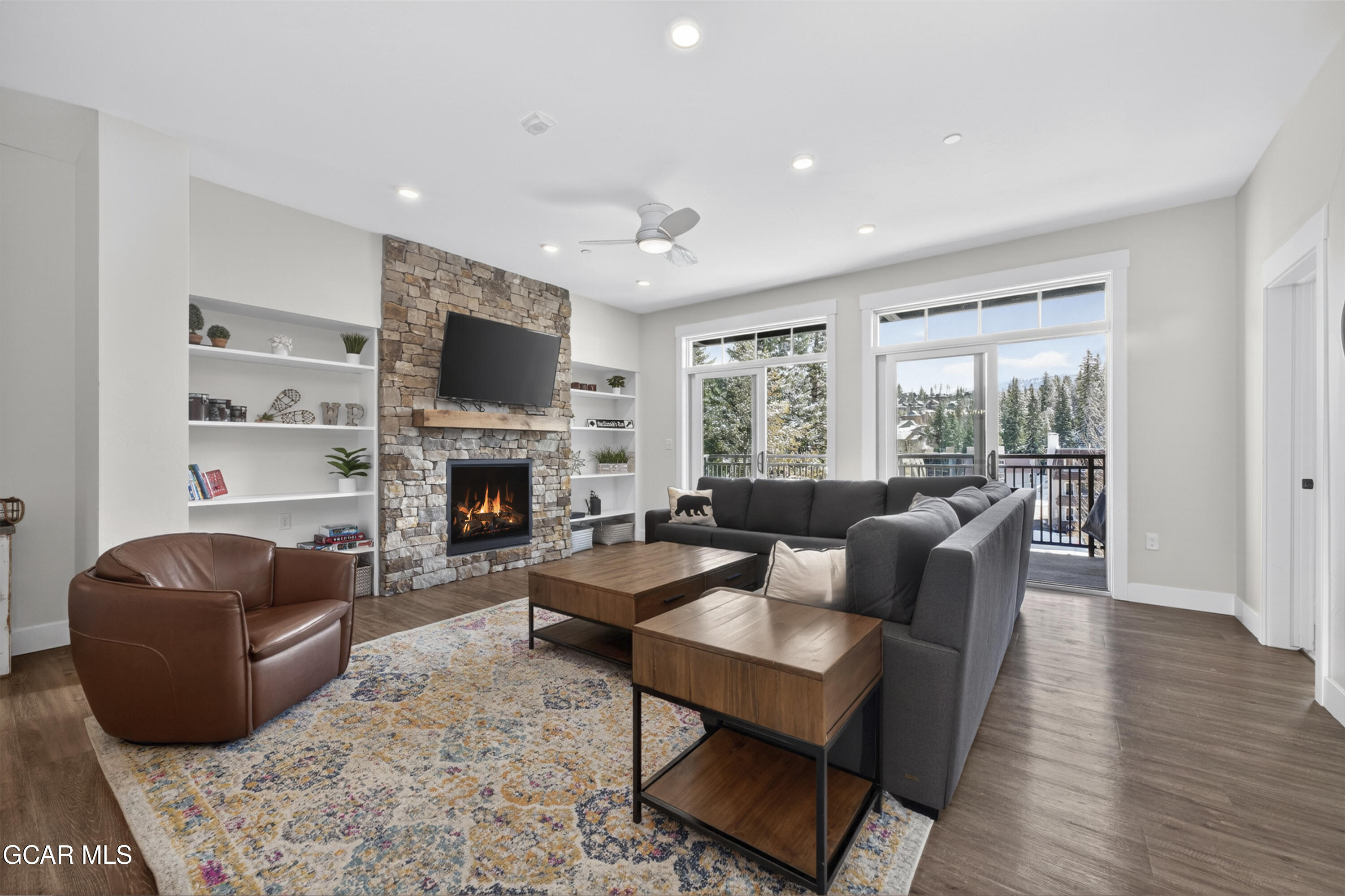 400 Baker Drive TE-206