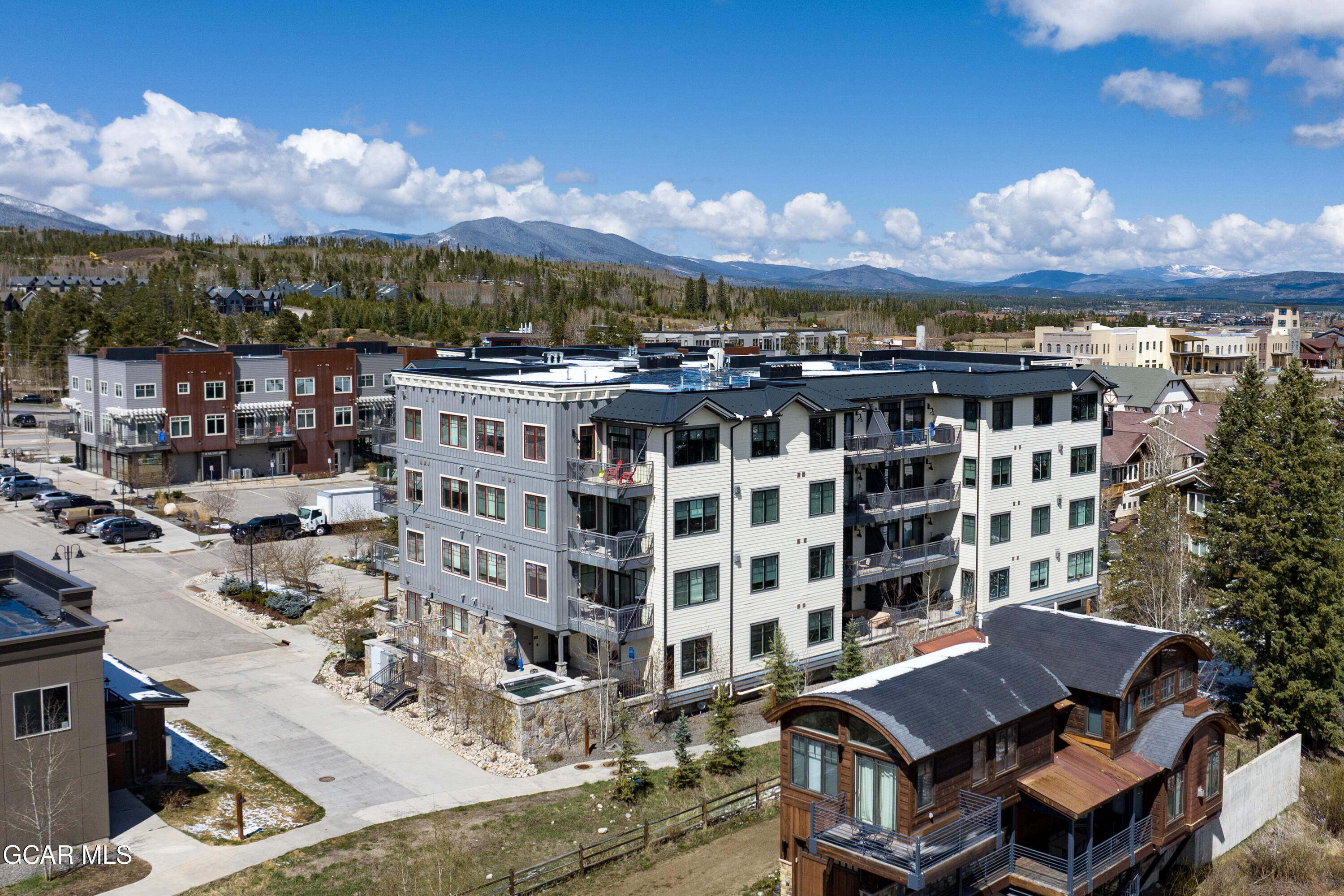 400 Baker Drive TE-206