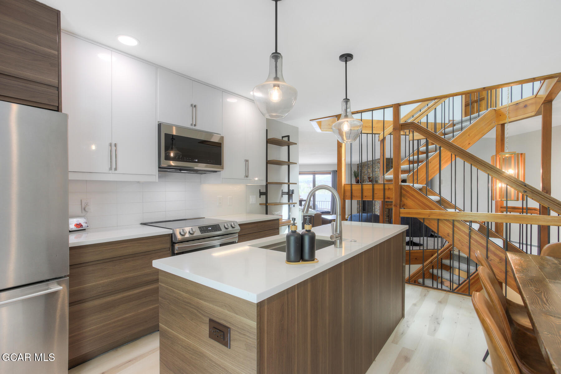 41 FOREST Trail 7