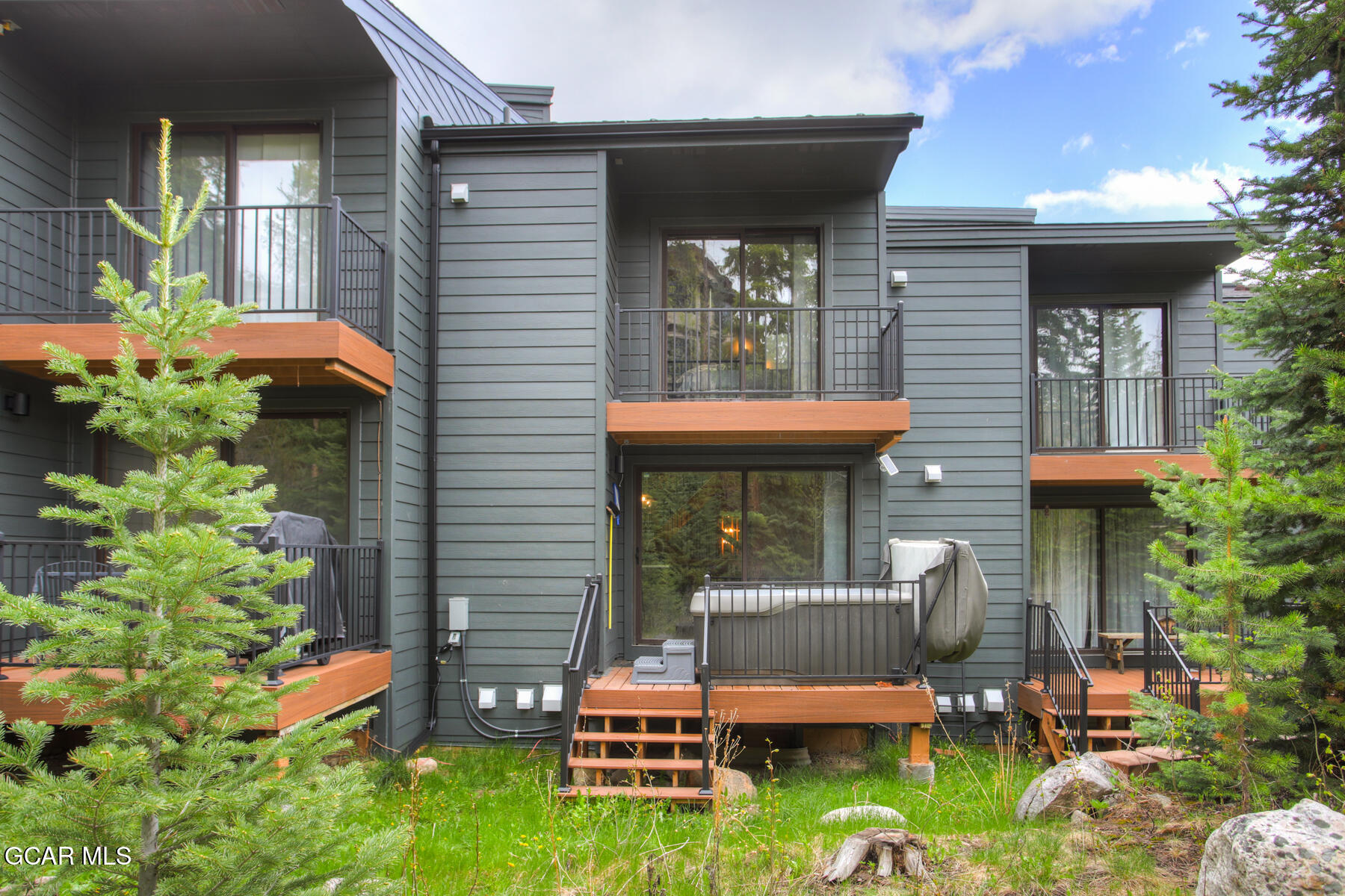 41 FOREST Trail 7