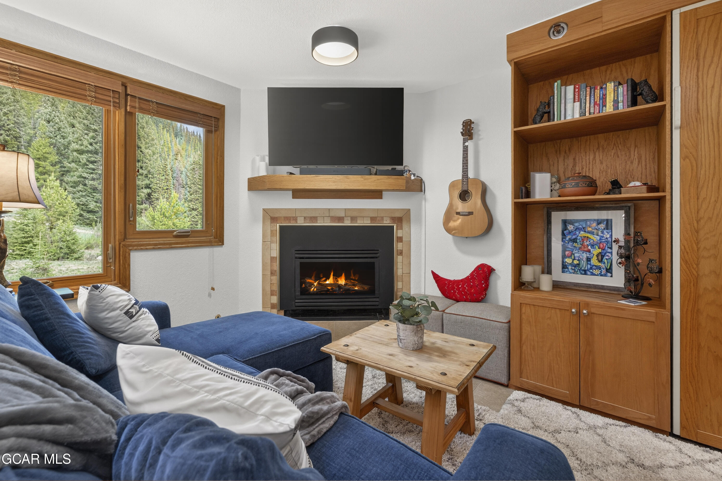 310 Iron Horse Way D3044