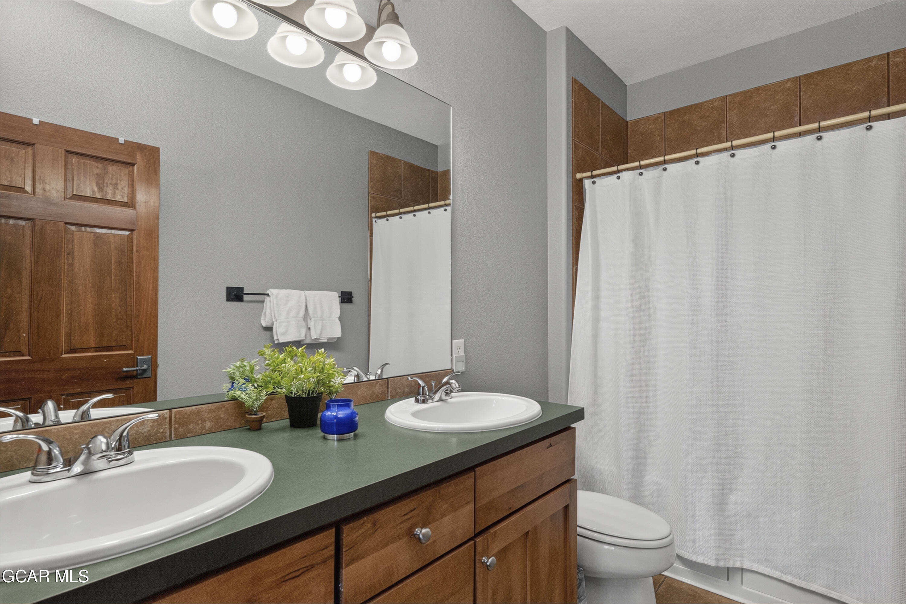 2202 Blue Sky Trail 2-202