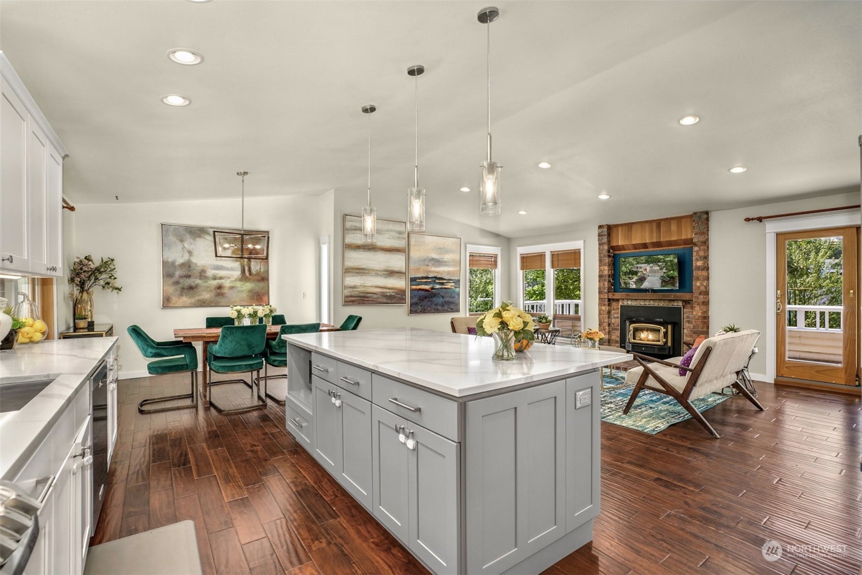 5060 Highland Drive