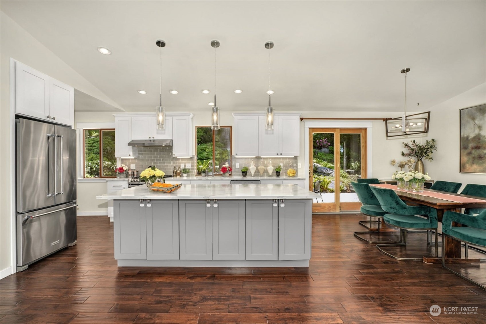 5060 Highland Drive