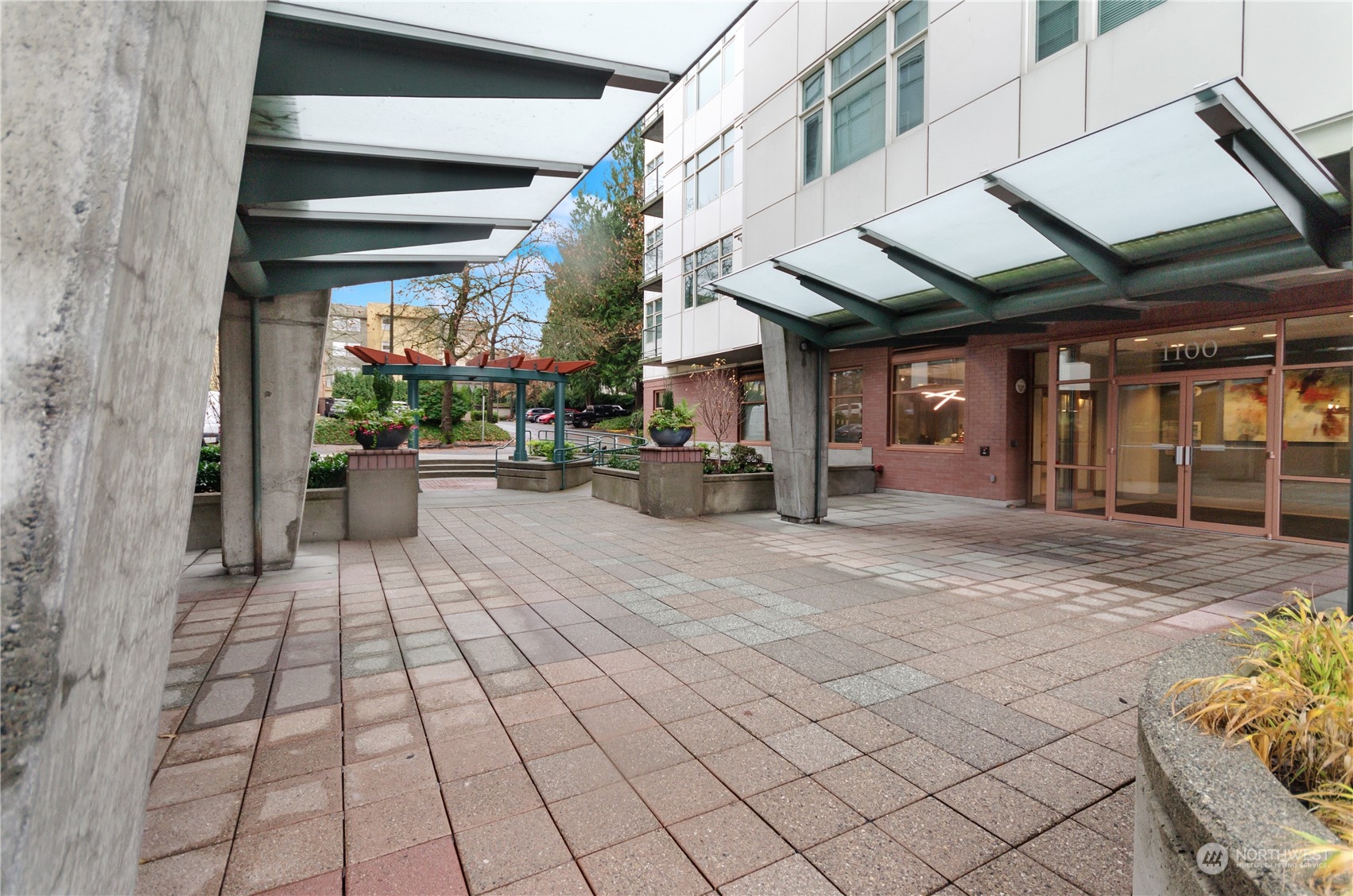 1100 106th Ave NE #603