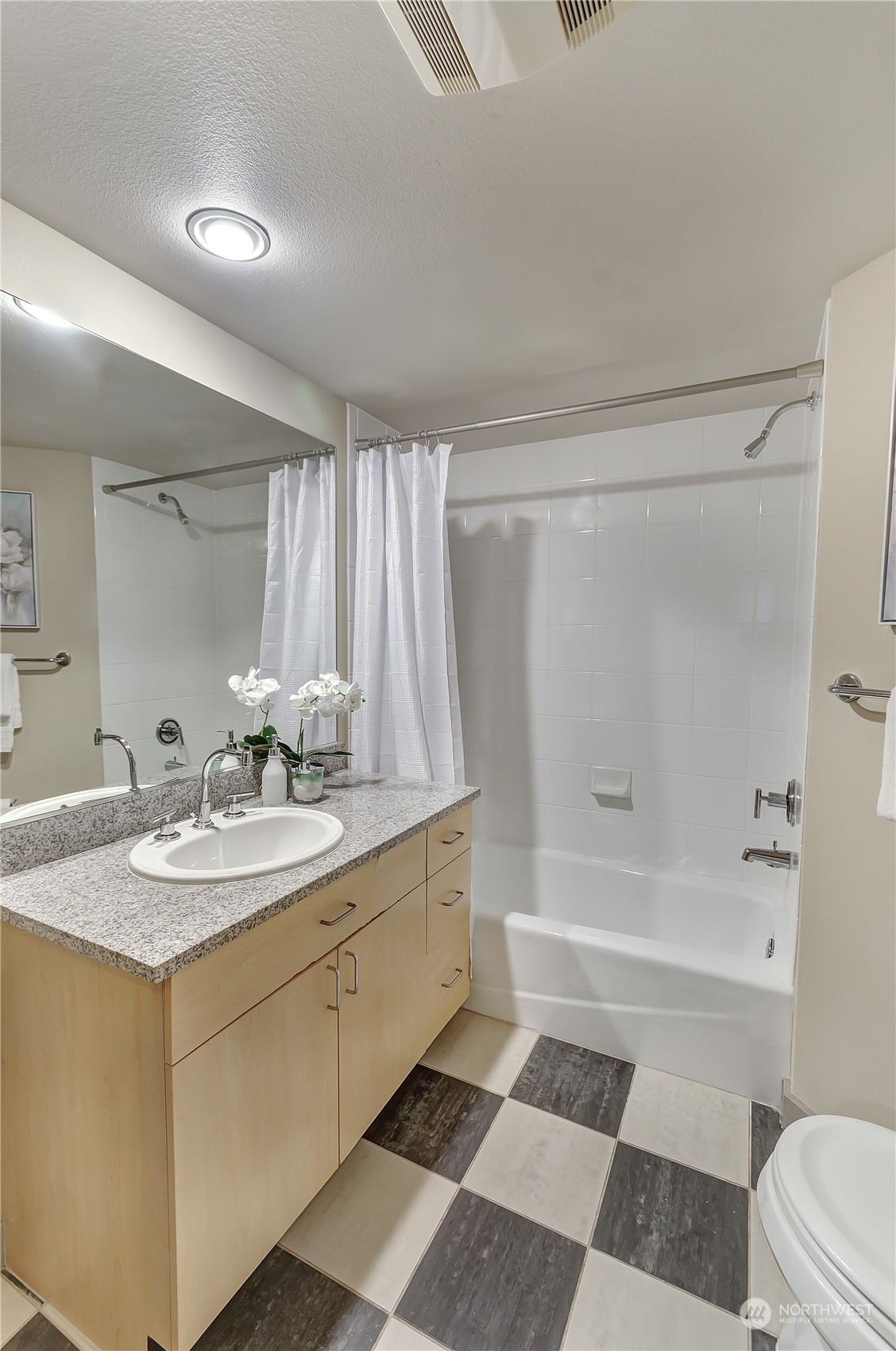 1100 106th Ave NE #603