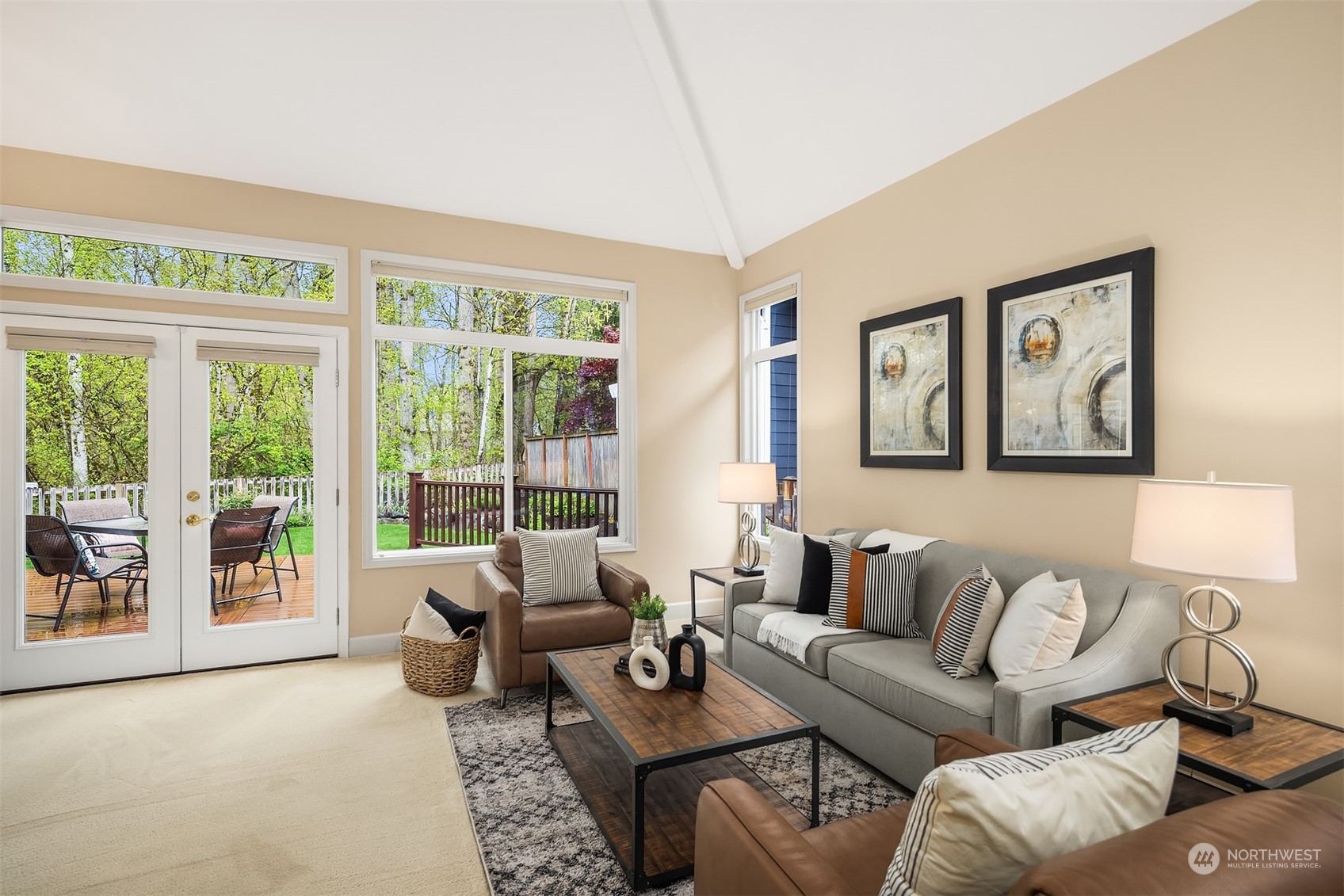 210 249 Place NE