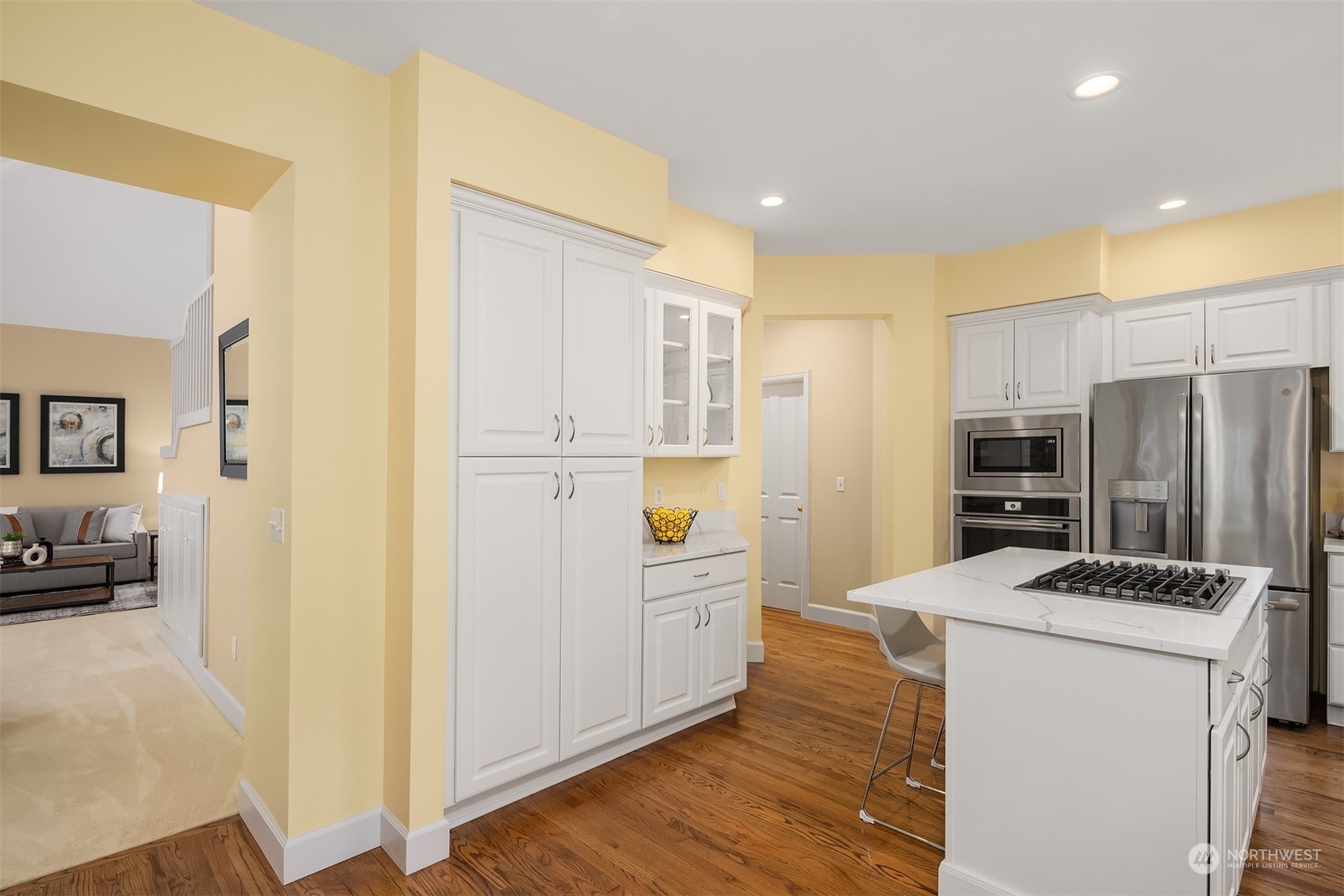 210 249 Place NE