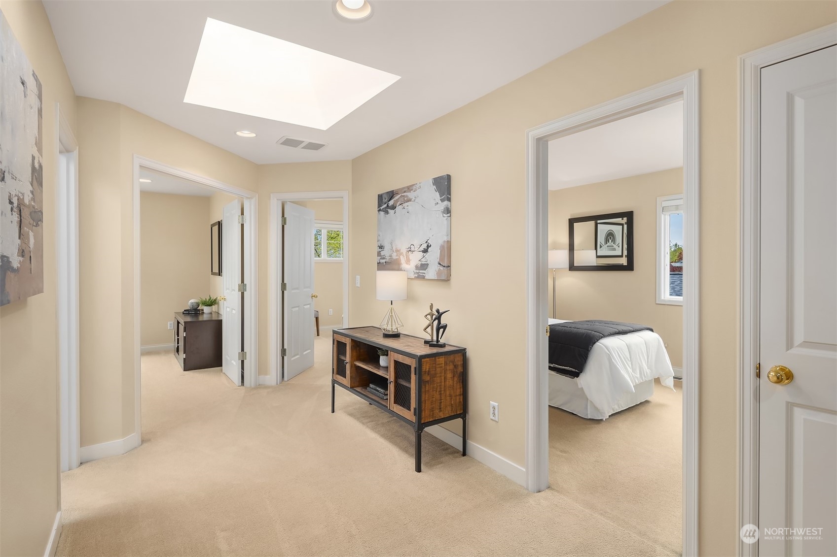 210 249 Place NE