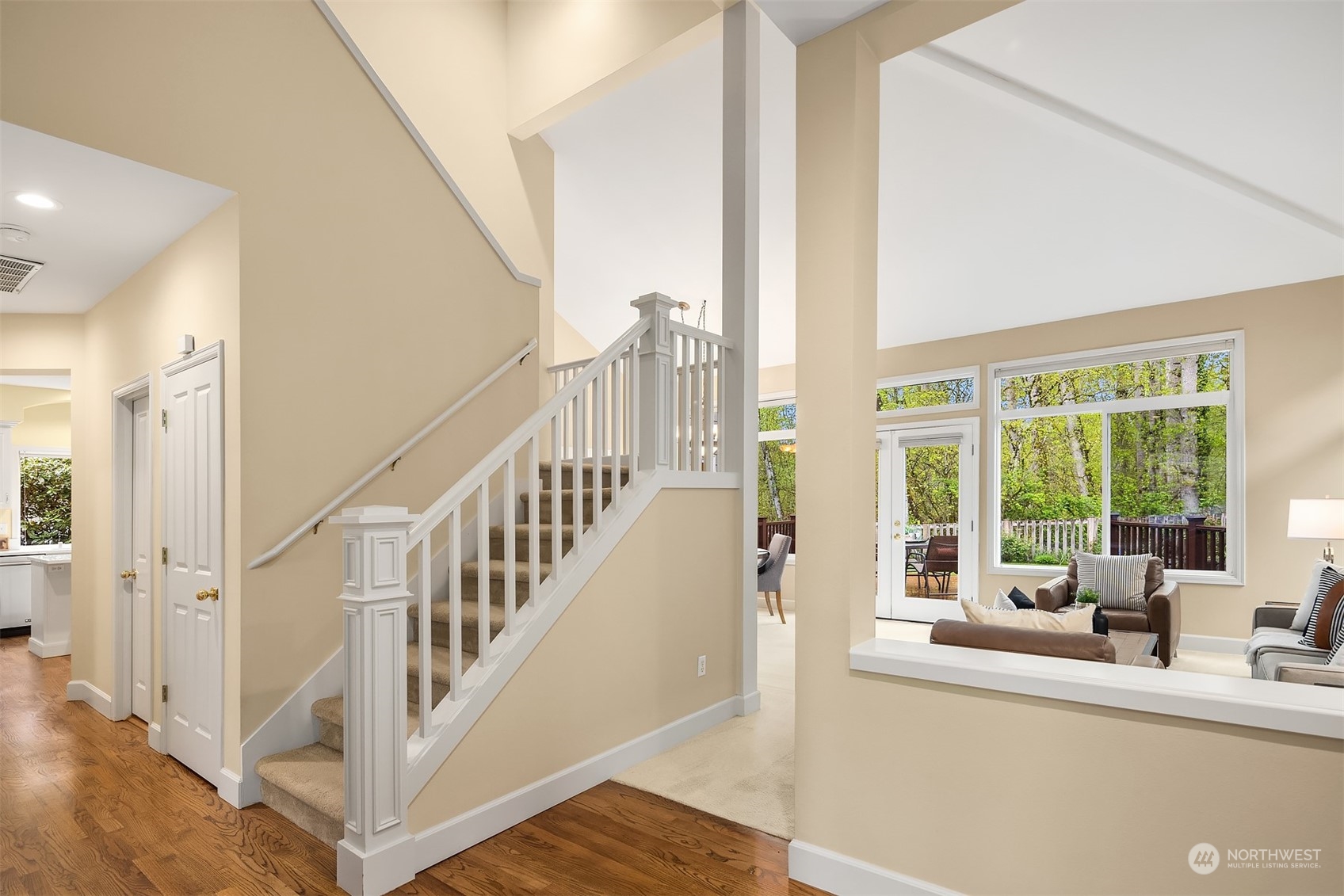 210 249 Place NE