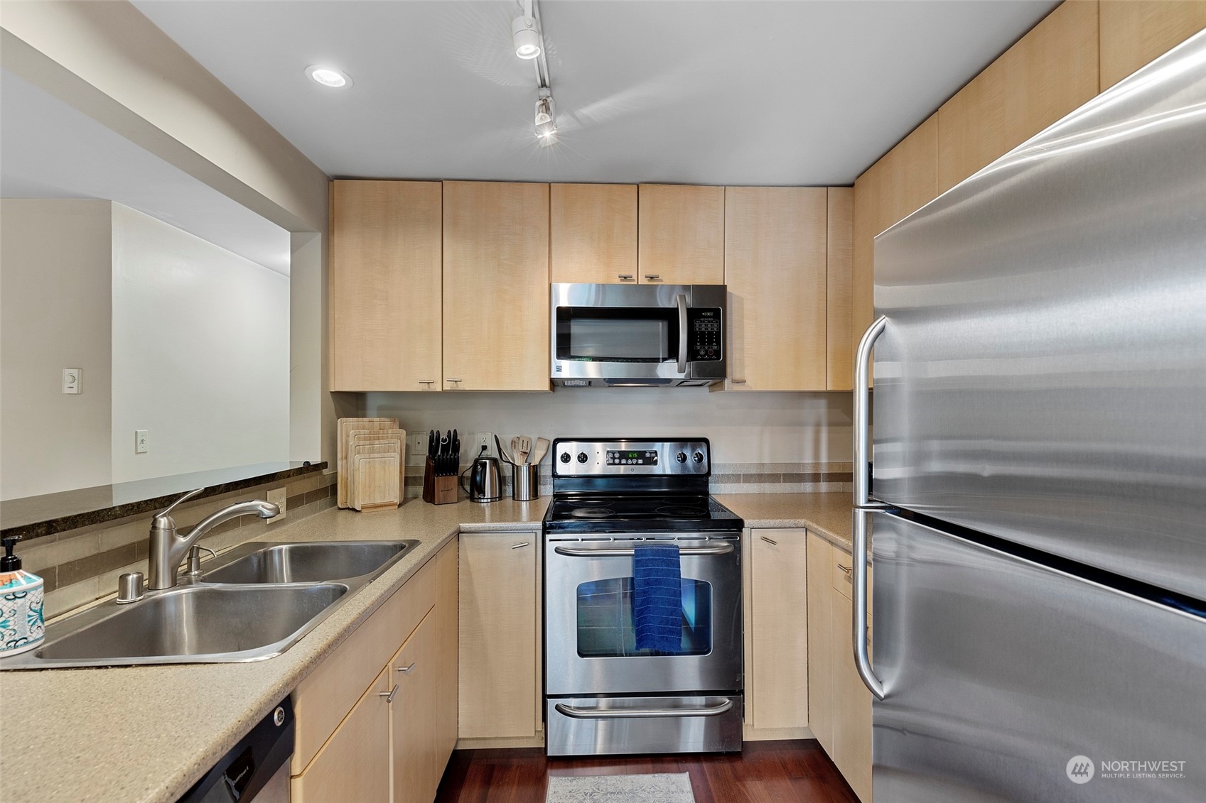 8252 126th Avenue NE #D201