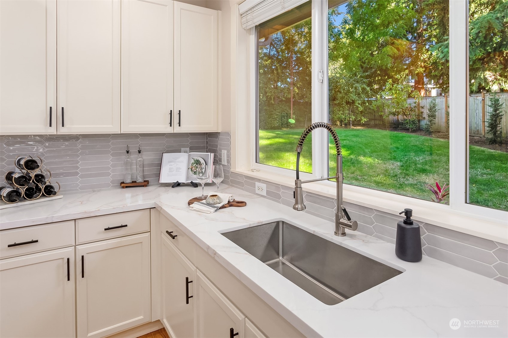 11227 NE 53rd Street