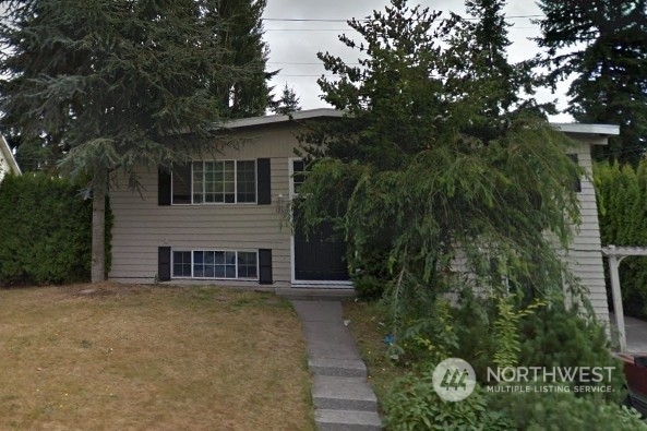 12611 SE 160th