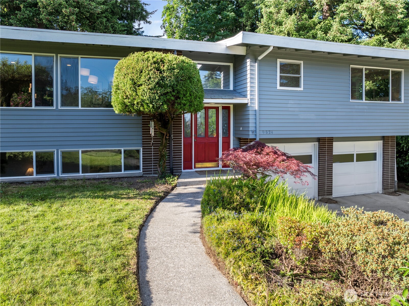 9824 NE 139th Street