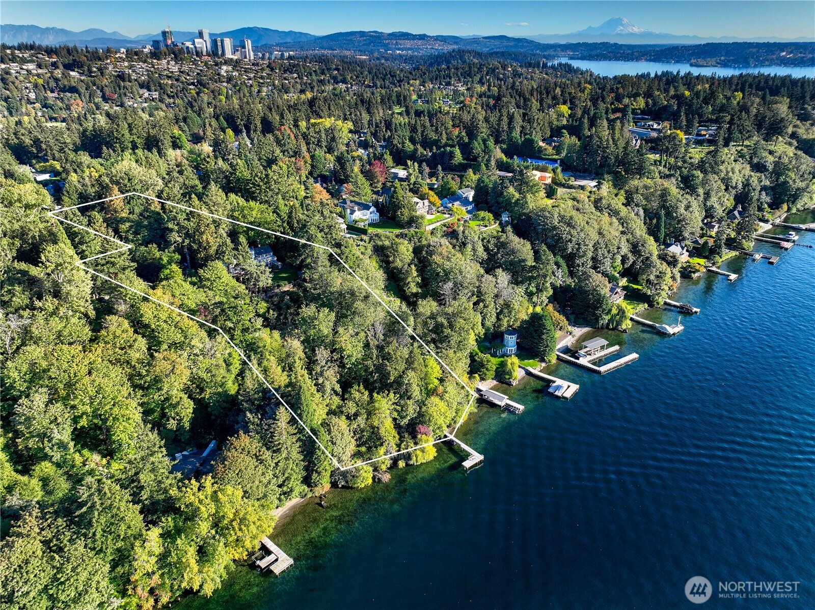 2425 Evergreen Point Road