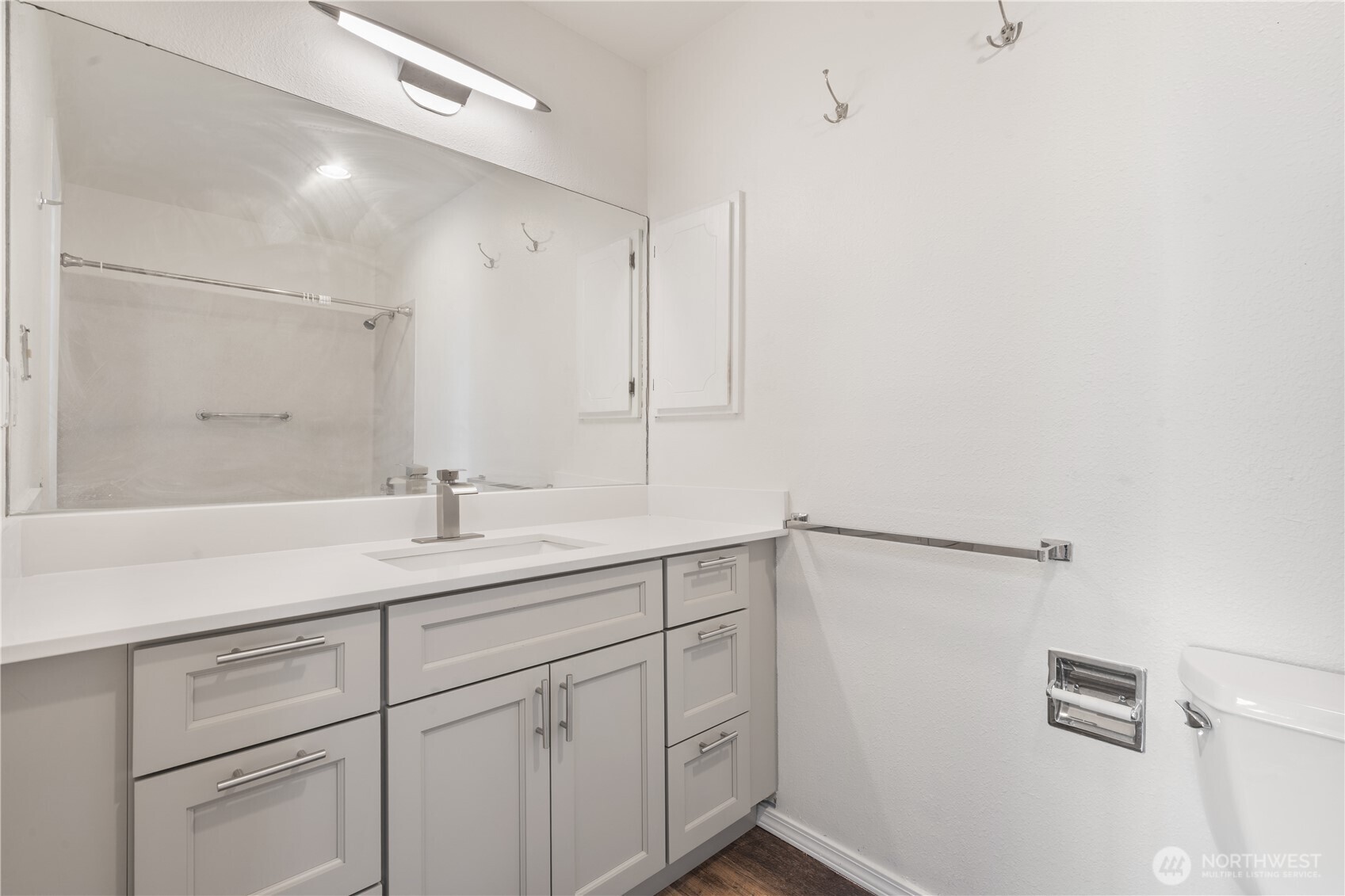 10007 NE 12th Street Unit: 108