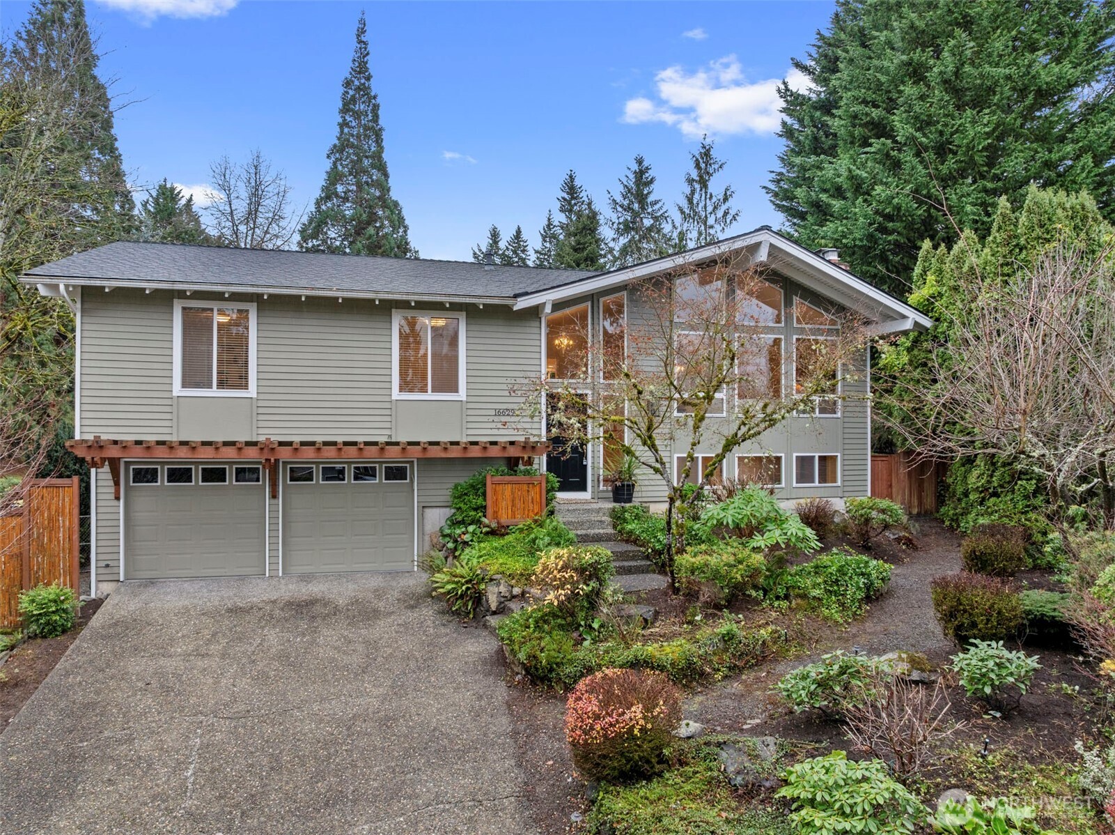 16629 NE 46th Street