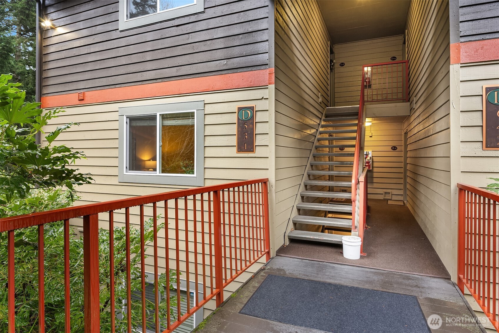 11058 NE 33rd Place Unit: D3