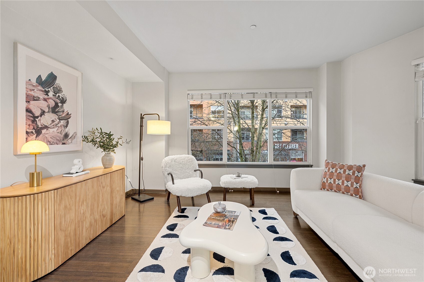 413 NE 70th Street Unit: 207