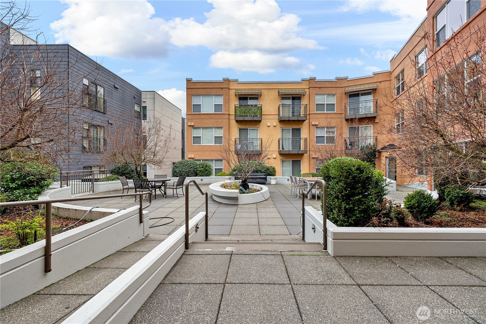 413 NE 70th Street Unit: 207