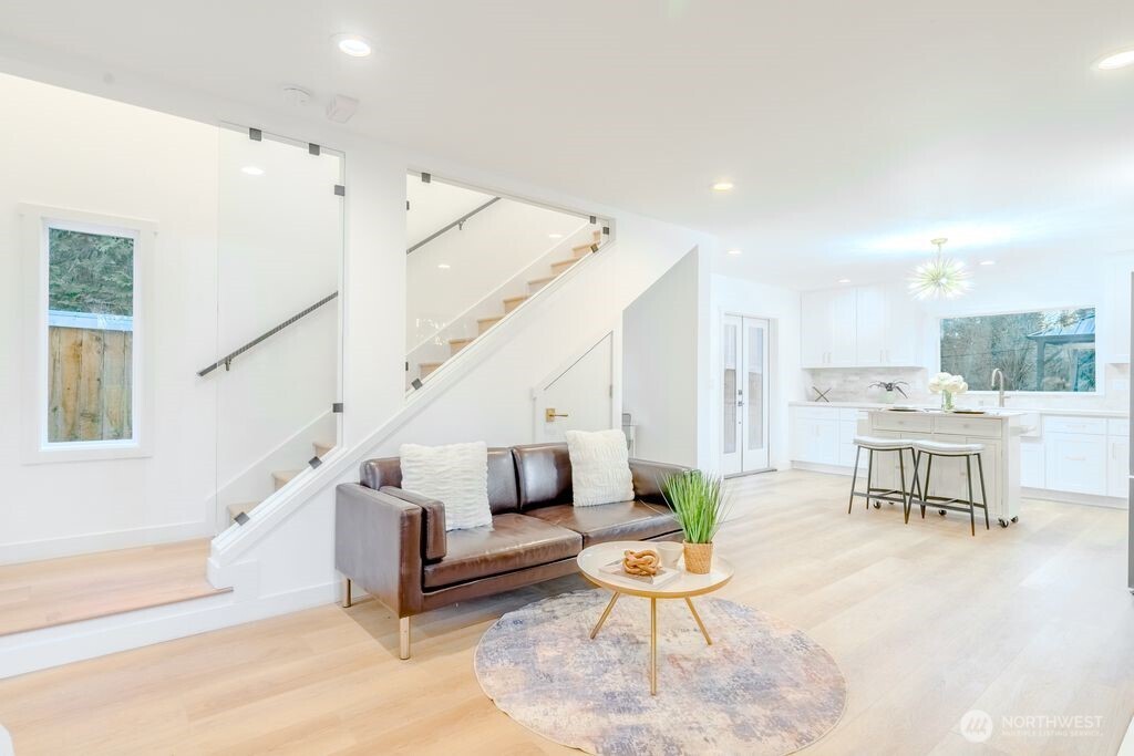 1518 NE 106th Street