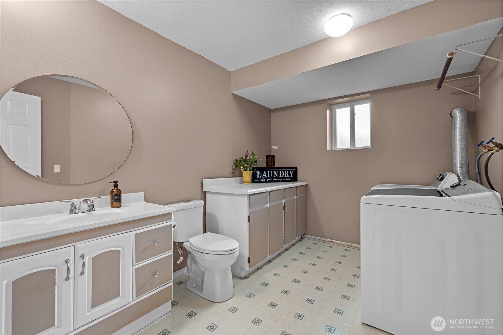 10317 NE 123rd Place